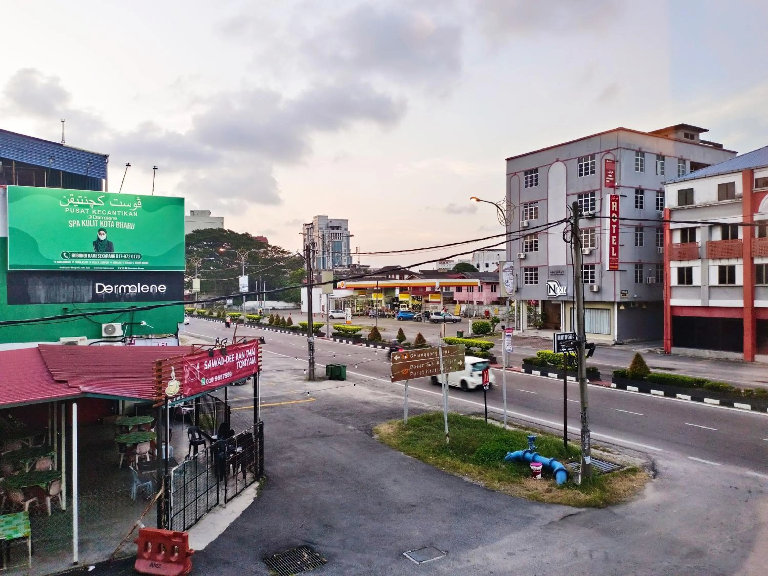 Day in Salaam Suites Hotel