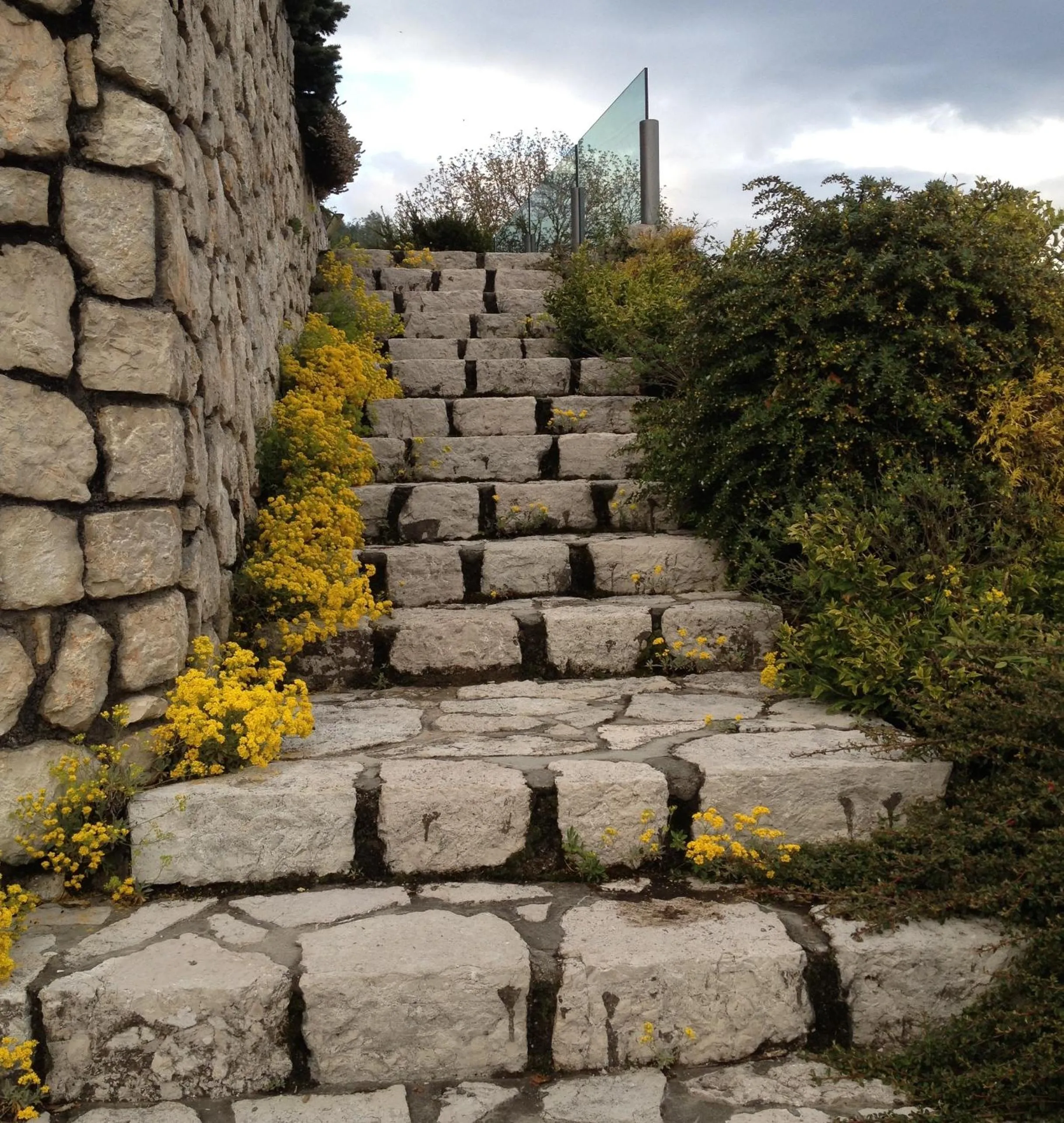 Facade/entrance in Fra Rose e Mughi