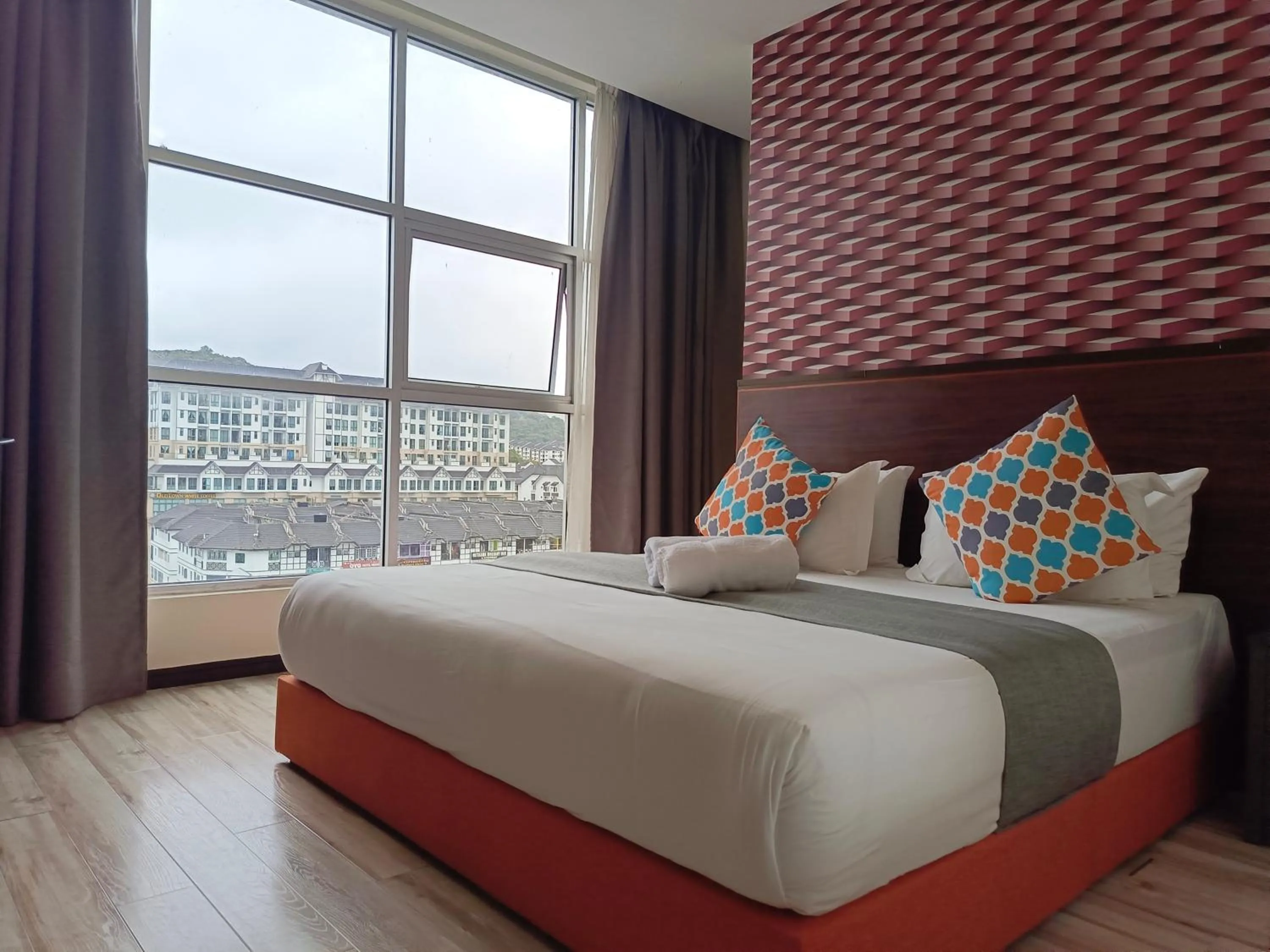 Bed in Beautiful Marigold Hotel