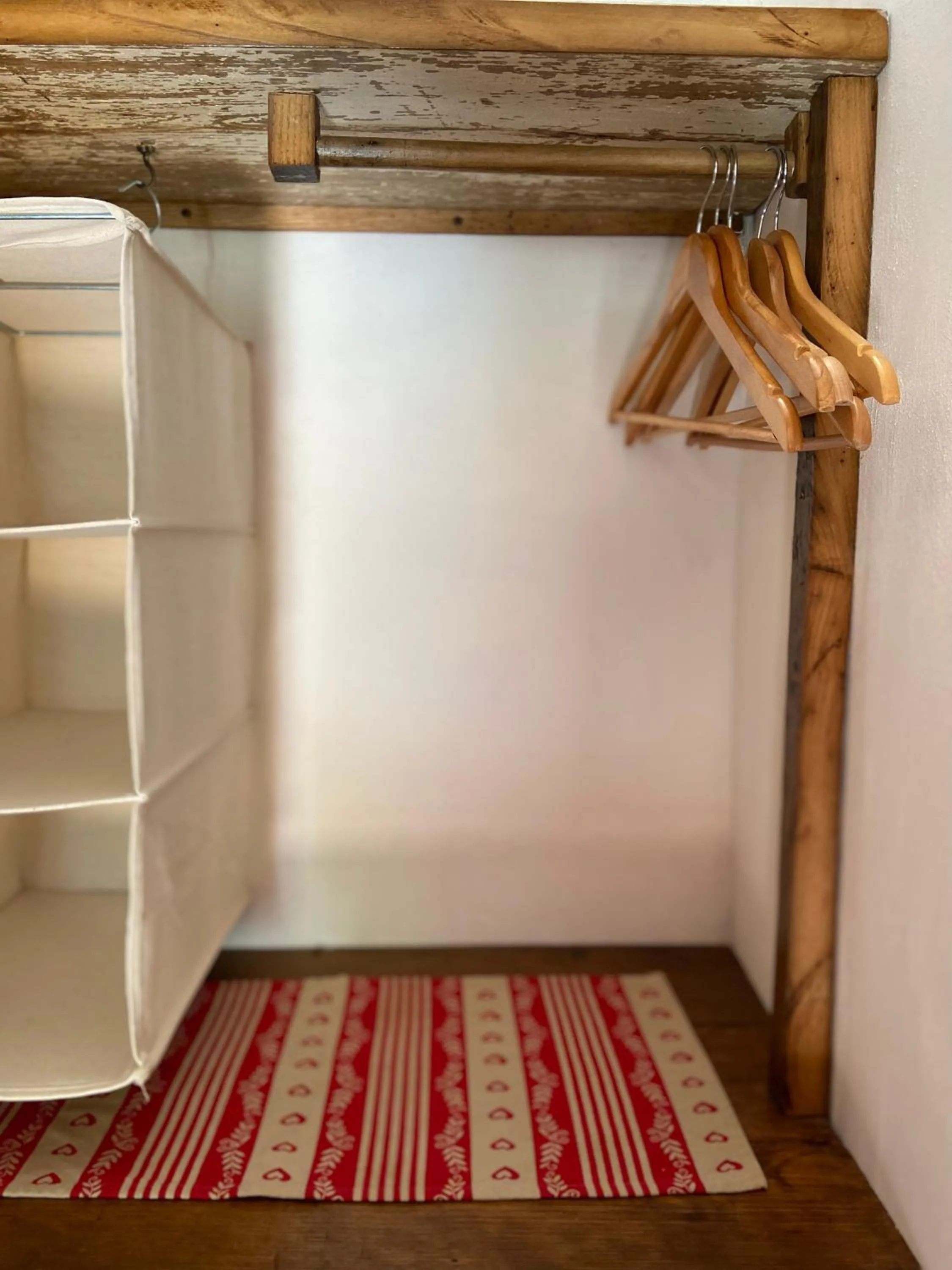 wardrobe in B&B Marcellina