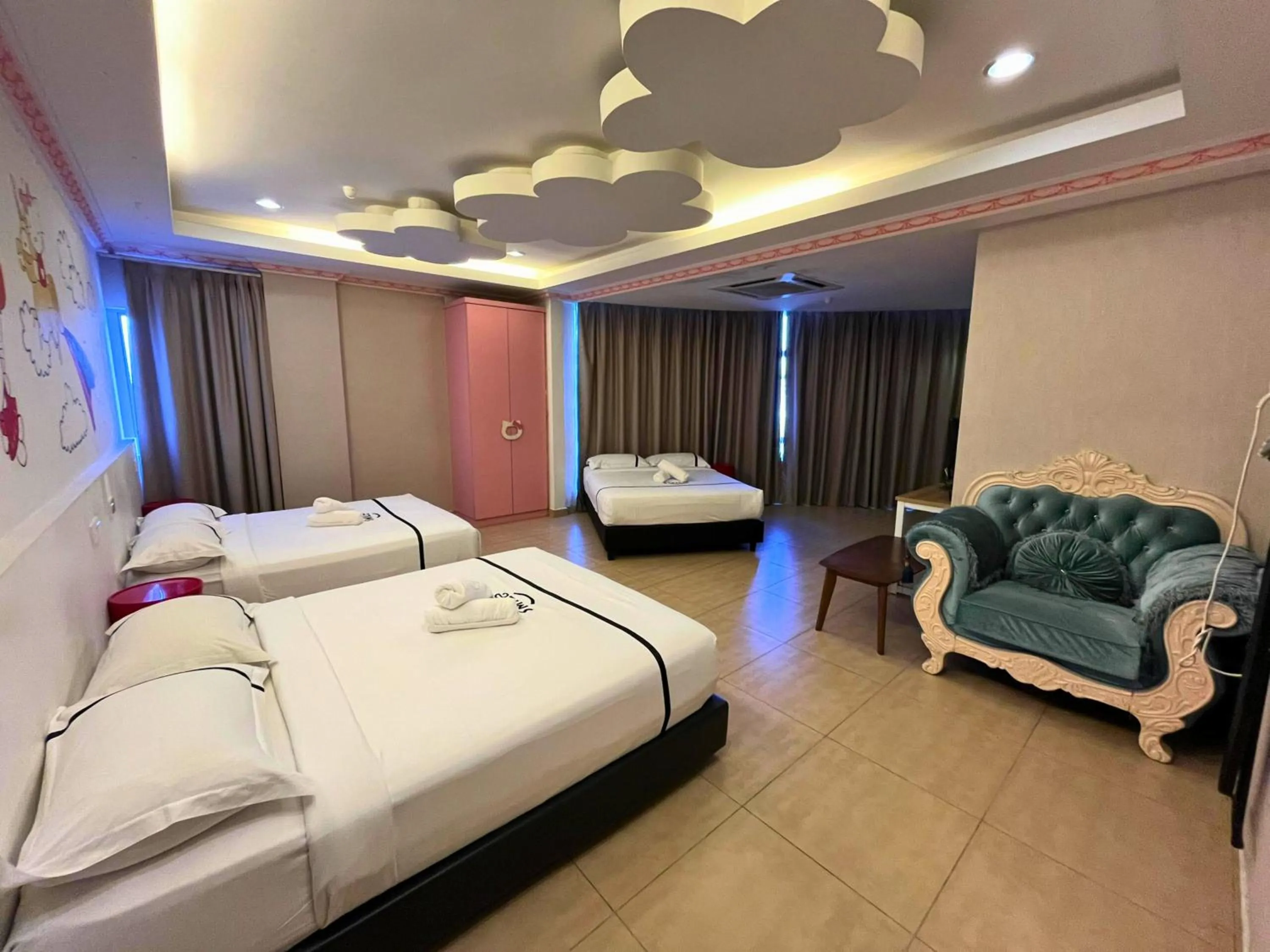 Bed in Smile Hotel Shah Alam ICity