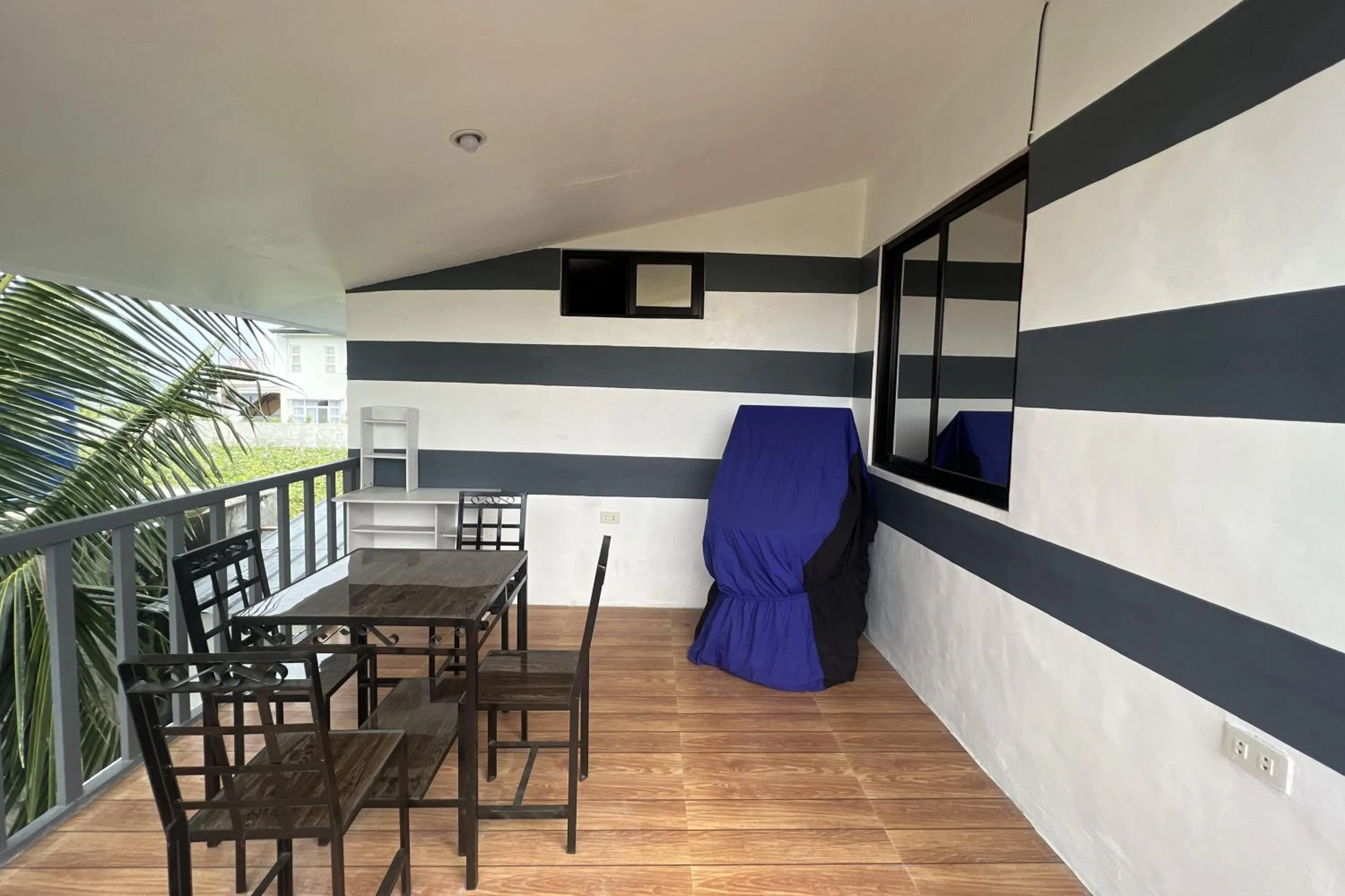 Bedroom in Lover's Point Beach Front Resort