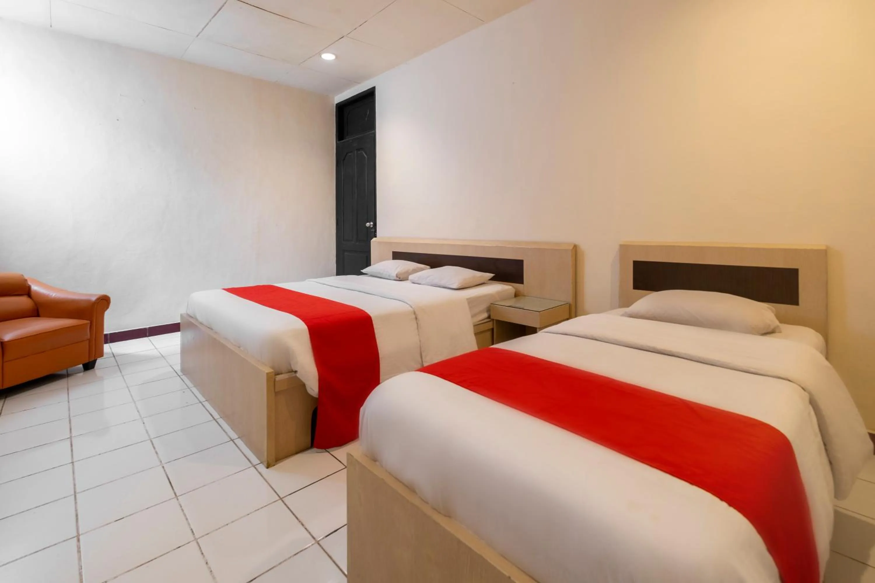 Bedroom, Bed in HOTEL BALI MAKASSAR