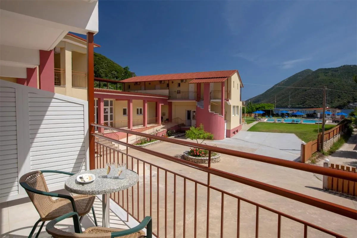 Property building in Menes Hotel