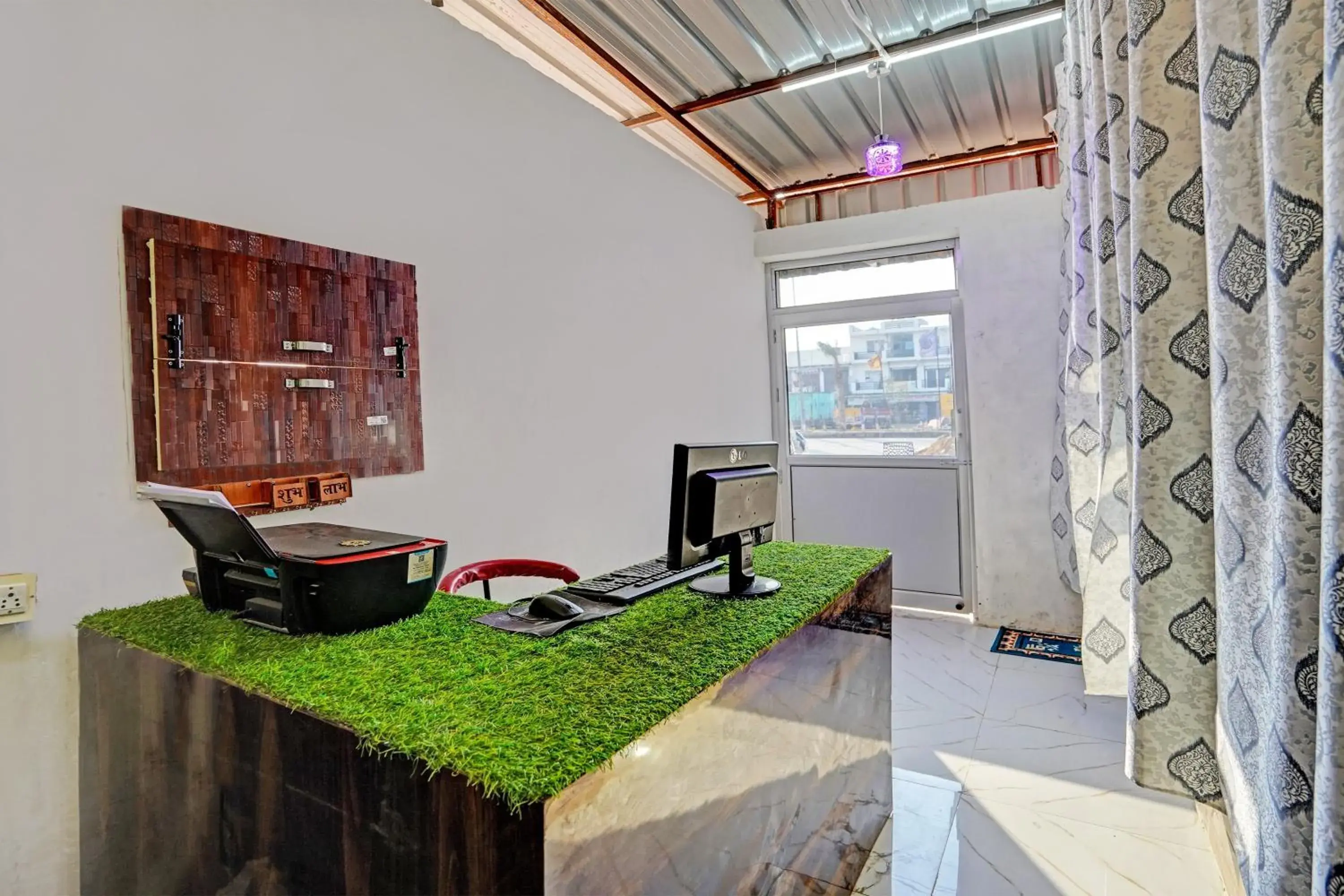 Hotel O Chawla's Hotel & Restaurant Hotel O Chawla's Hotel & Restaurant