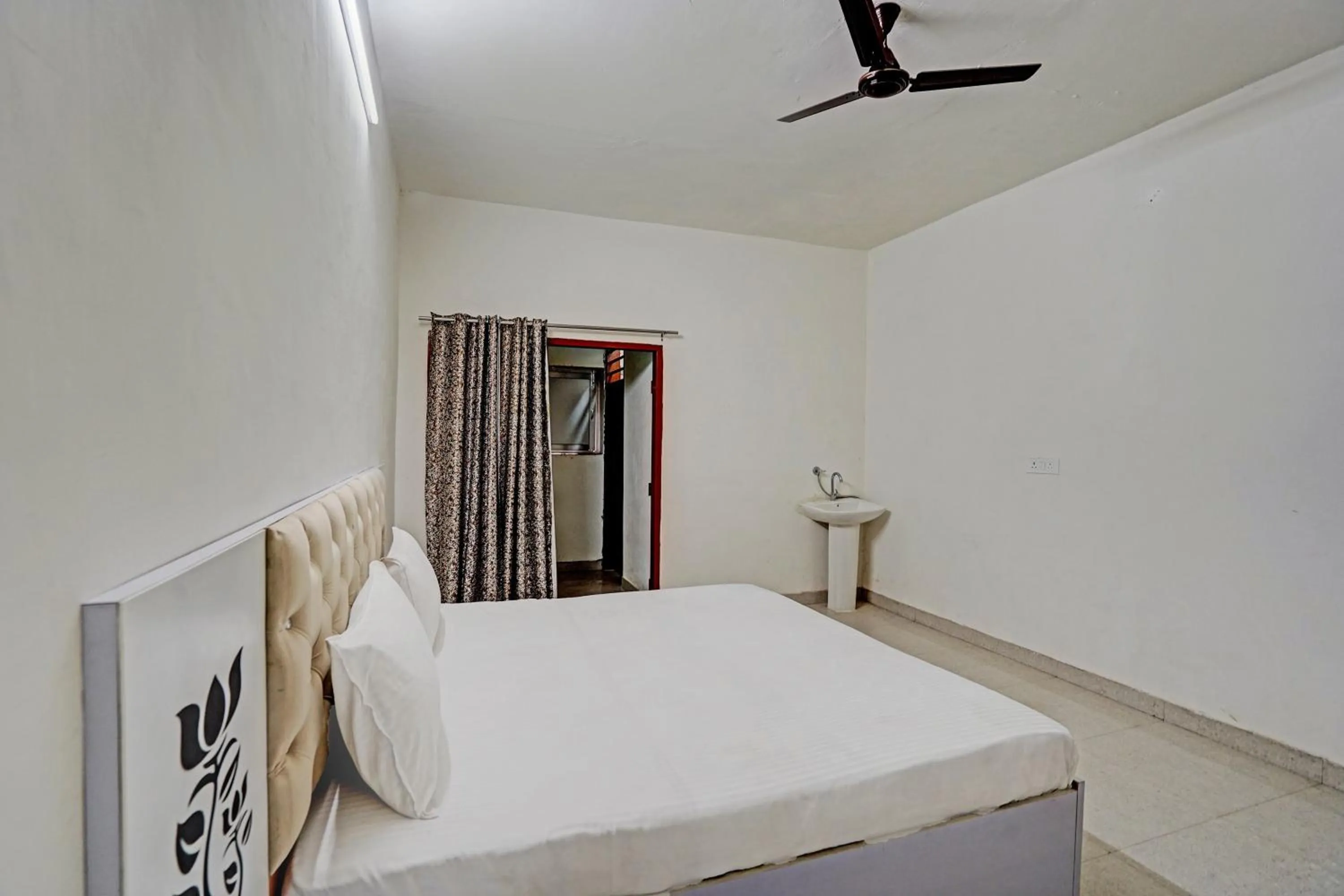 Bedroom, Bed in Hotel O Chawla's Hotel & Restaurant