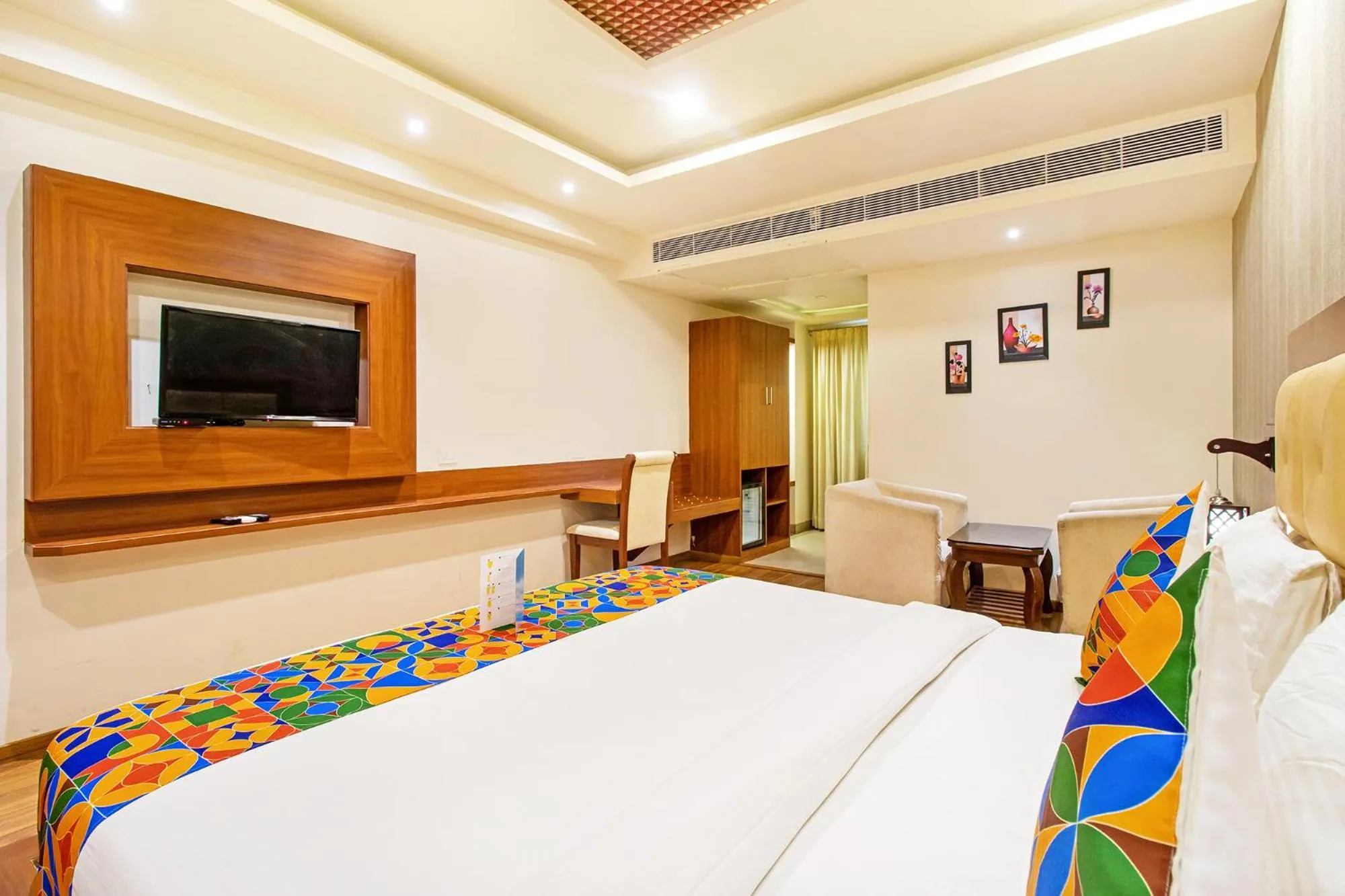 Bed in FabHotel Royal Stay I - Nr Mahadevpura