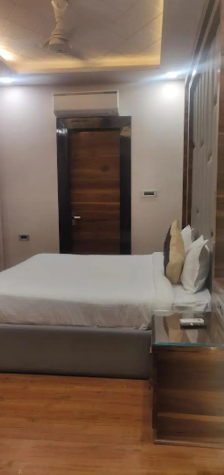 Standard Double Room - single occupancy in Shree Dev Villa Hotel Kanpur Standard Double Room - single occupancy in Shree Dev Villa Hotel Kanpur