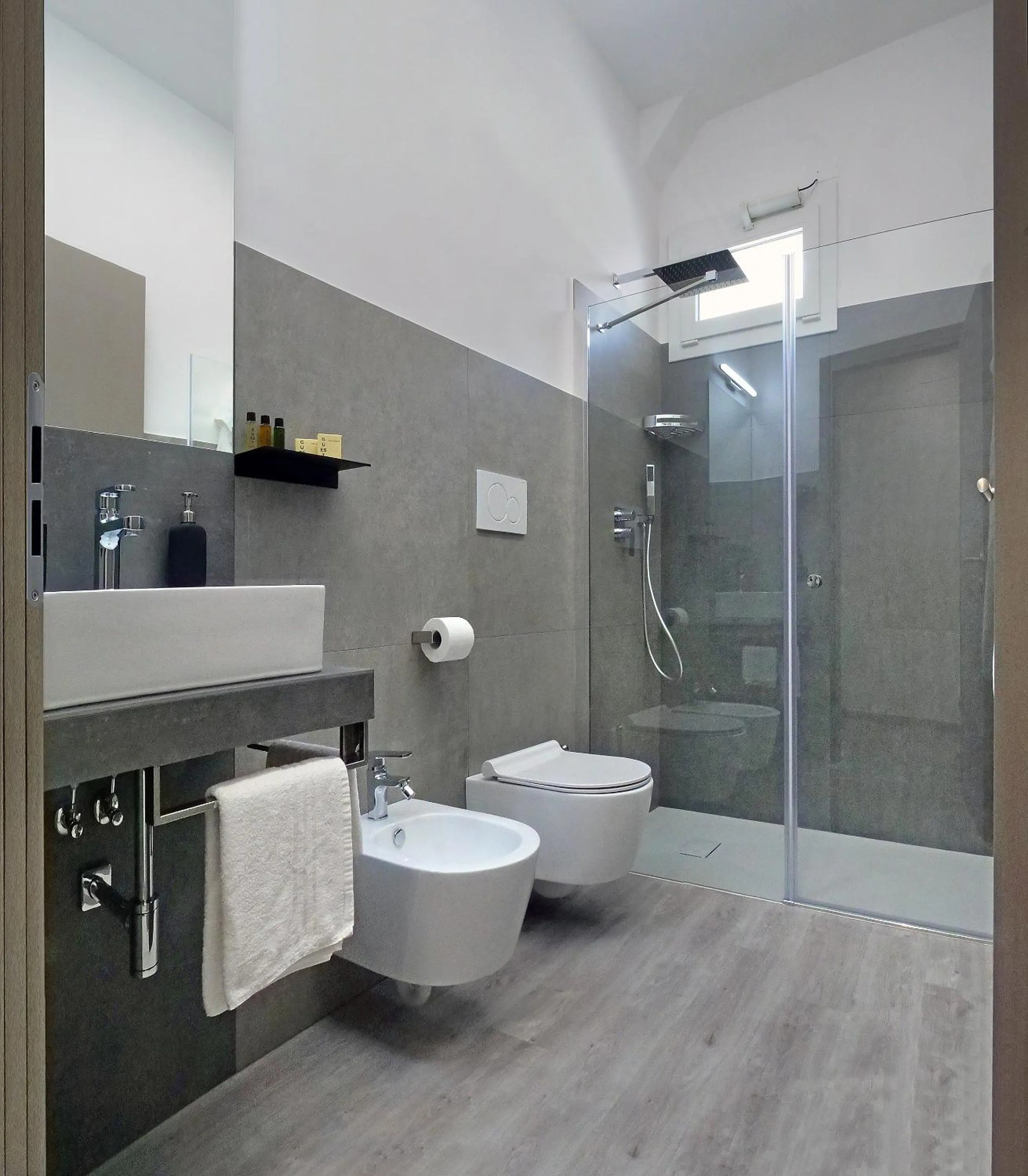 Bathroom in Residence Eden & Spa