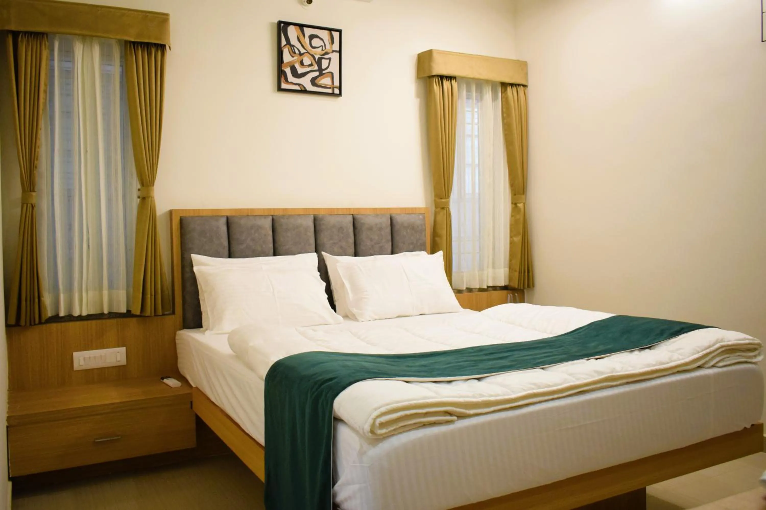 Bedroom, Bed in Sunlight Serviced Apartments