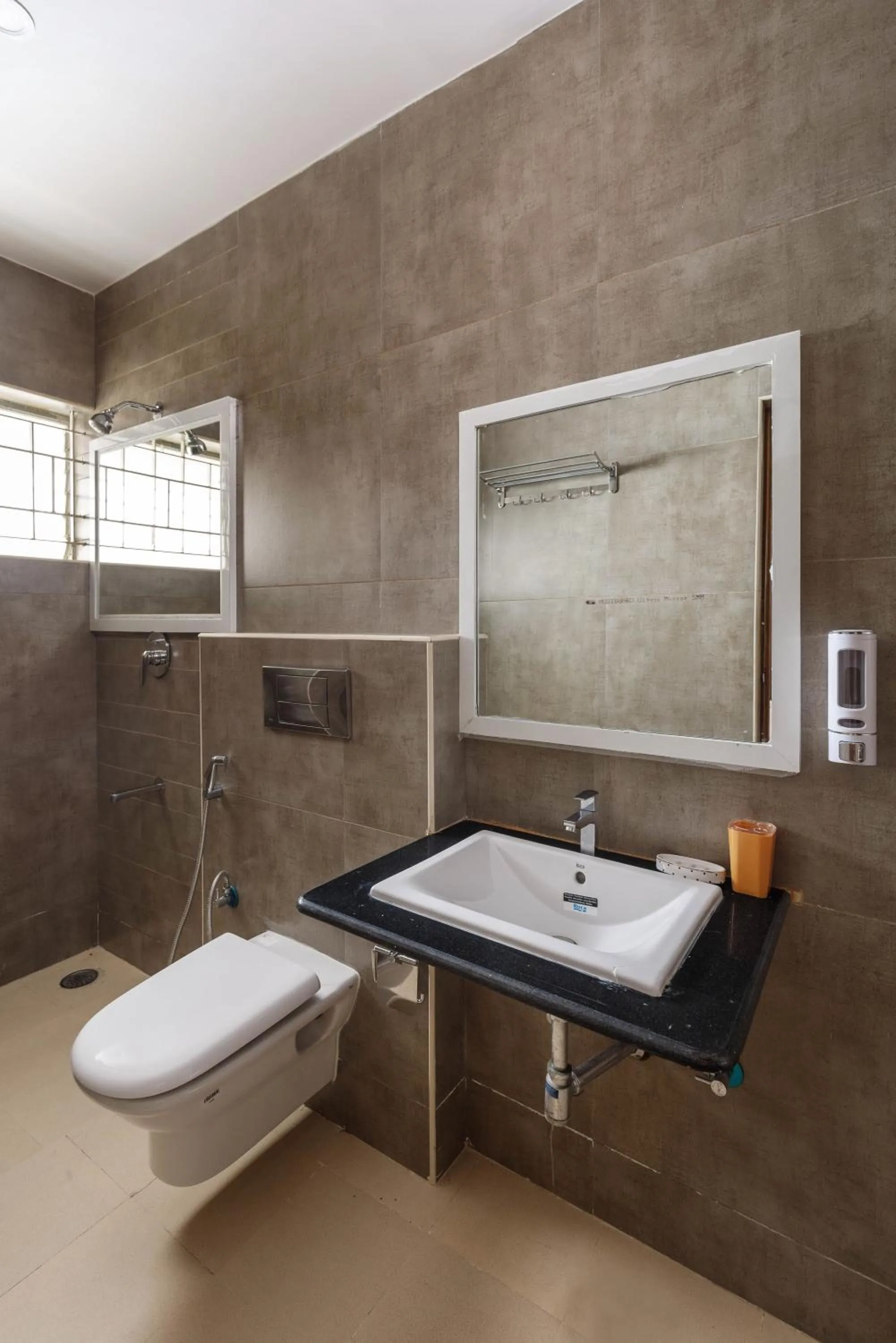 Toilet in Sunlight Serviced Apartments