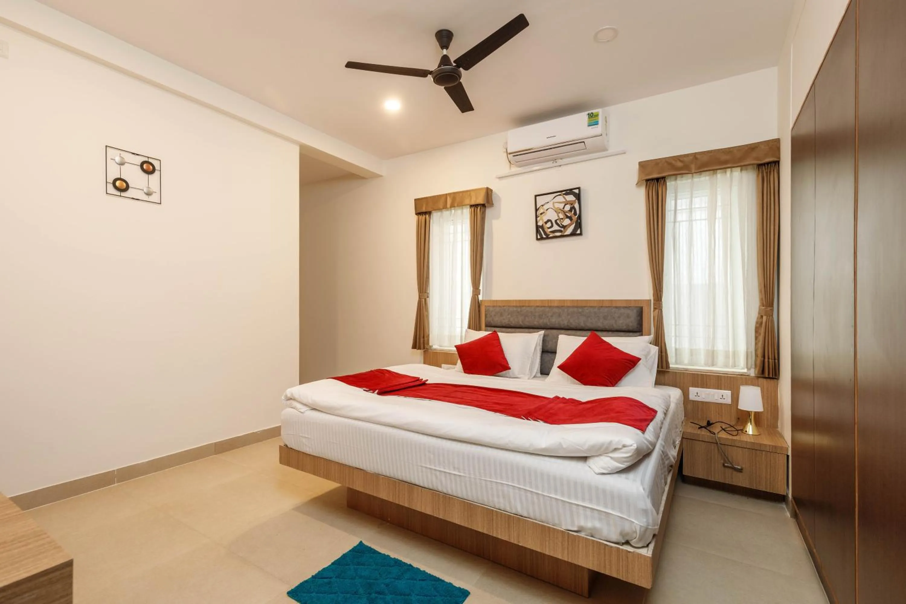 Bed in Sunlight Serviced Apartments