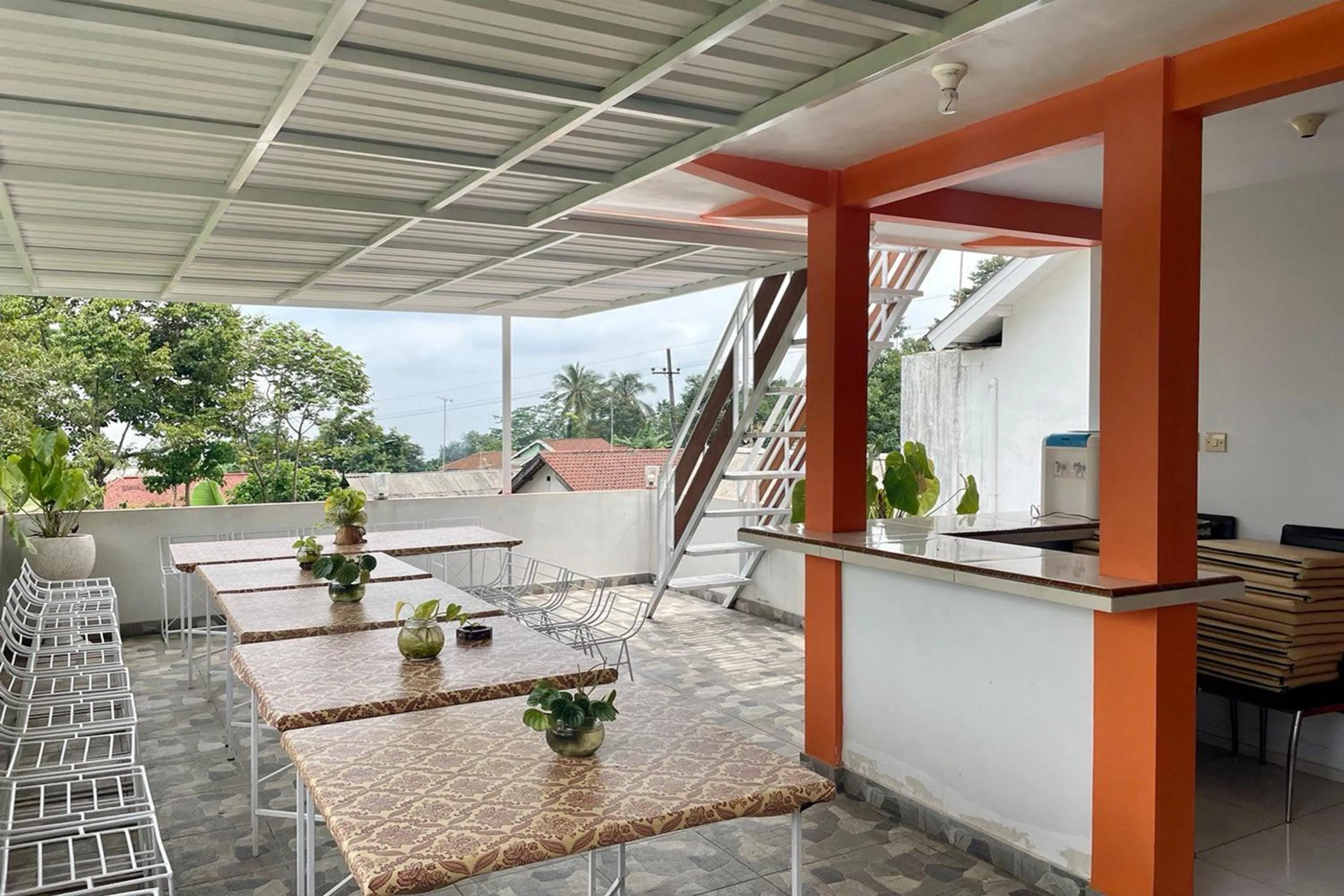 Property building in Rizky Bromo Homestay