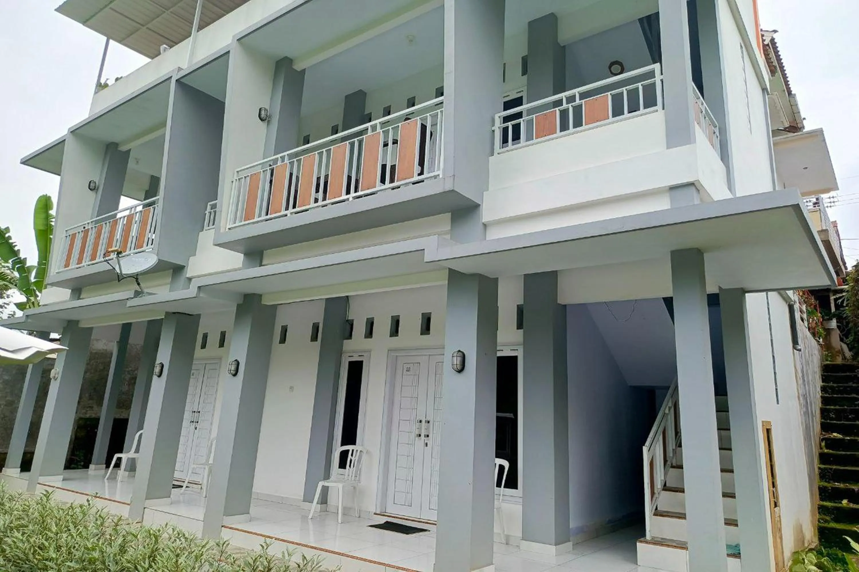 Property building in Rizky Bromo Homestay