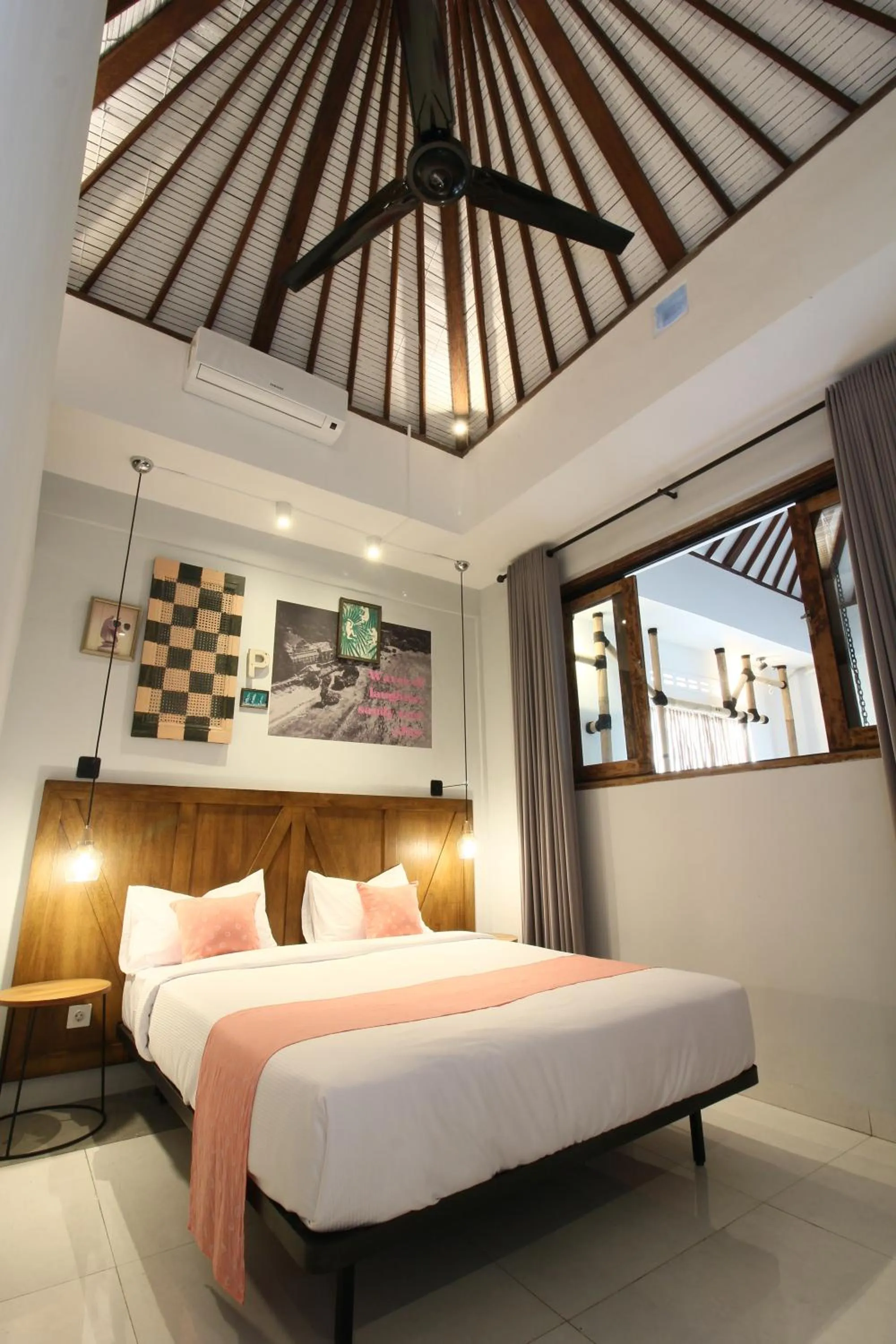 Bed in Seven Boards Canggu