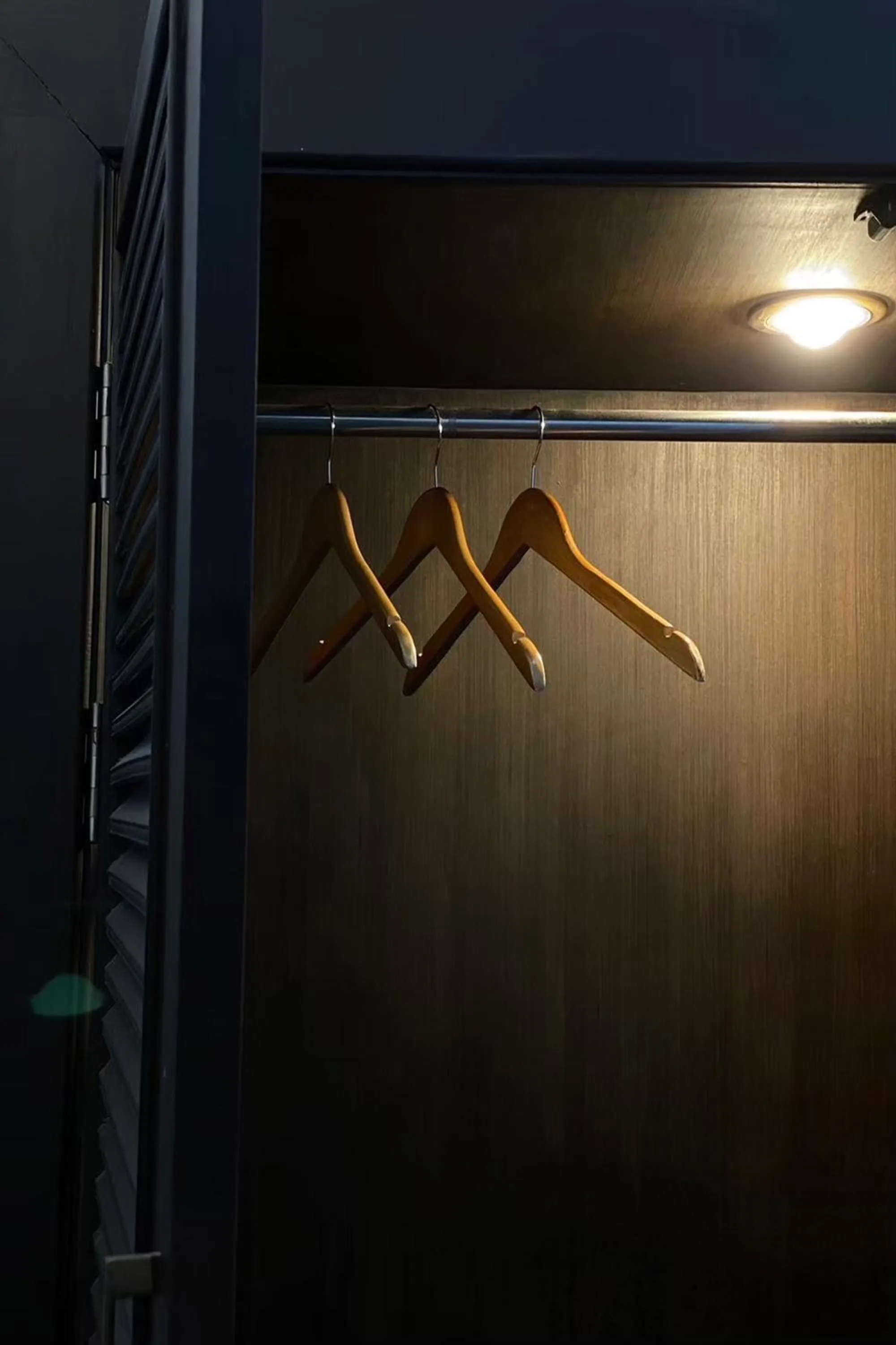 wardrobe in Delio Boutique Hotel