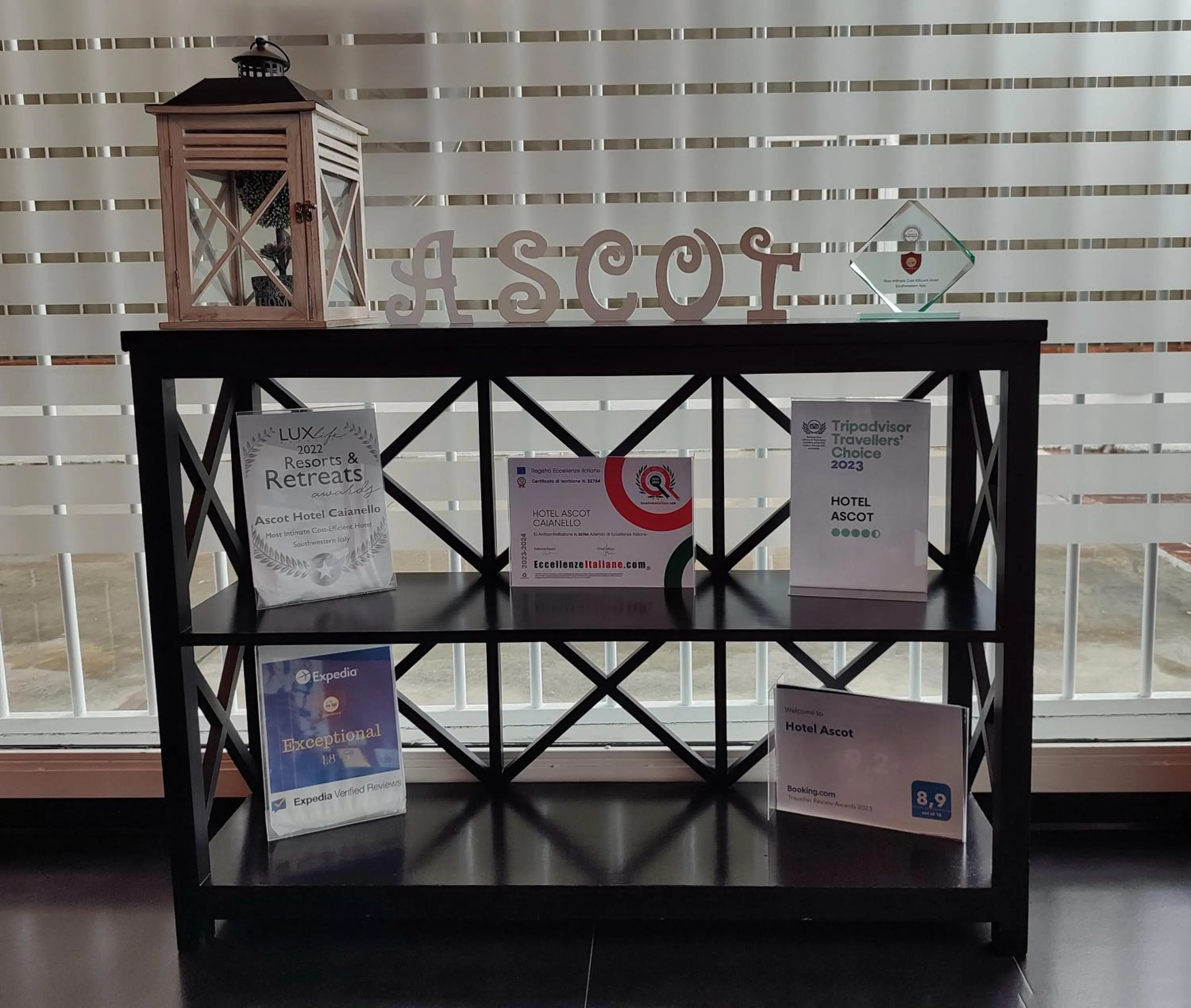 Lobby or reception in Hotel Ascot