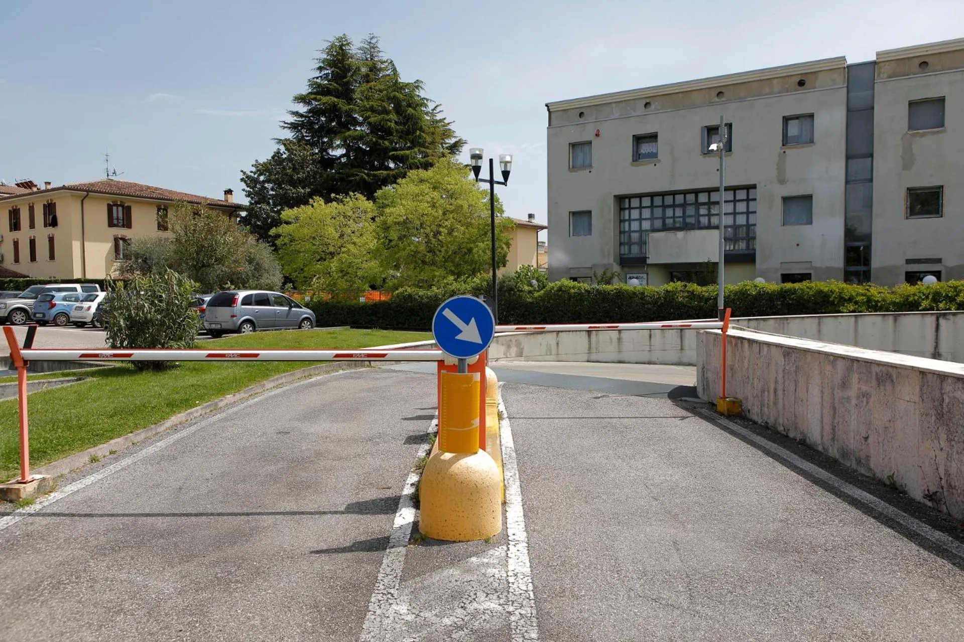 Parking in Hotel Namia by Dori