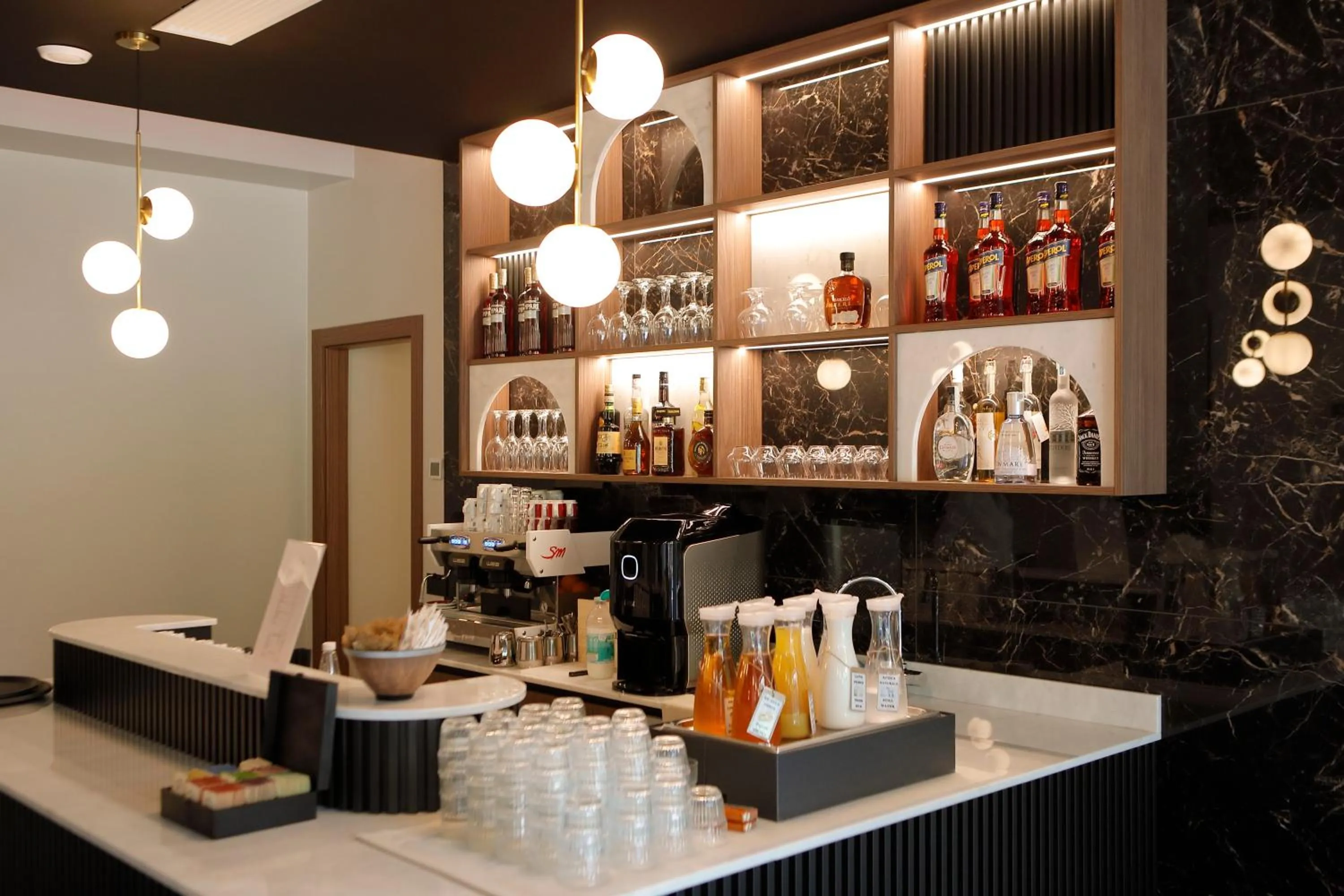 Lounge or bar in Hotel Namia by Dori