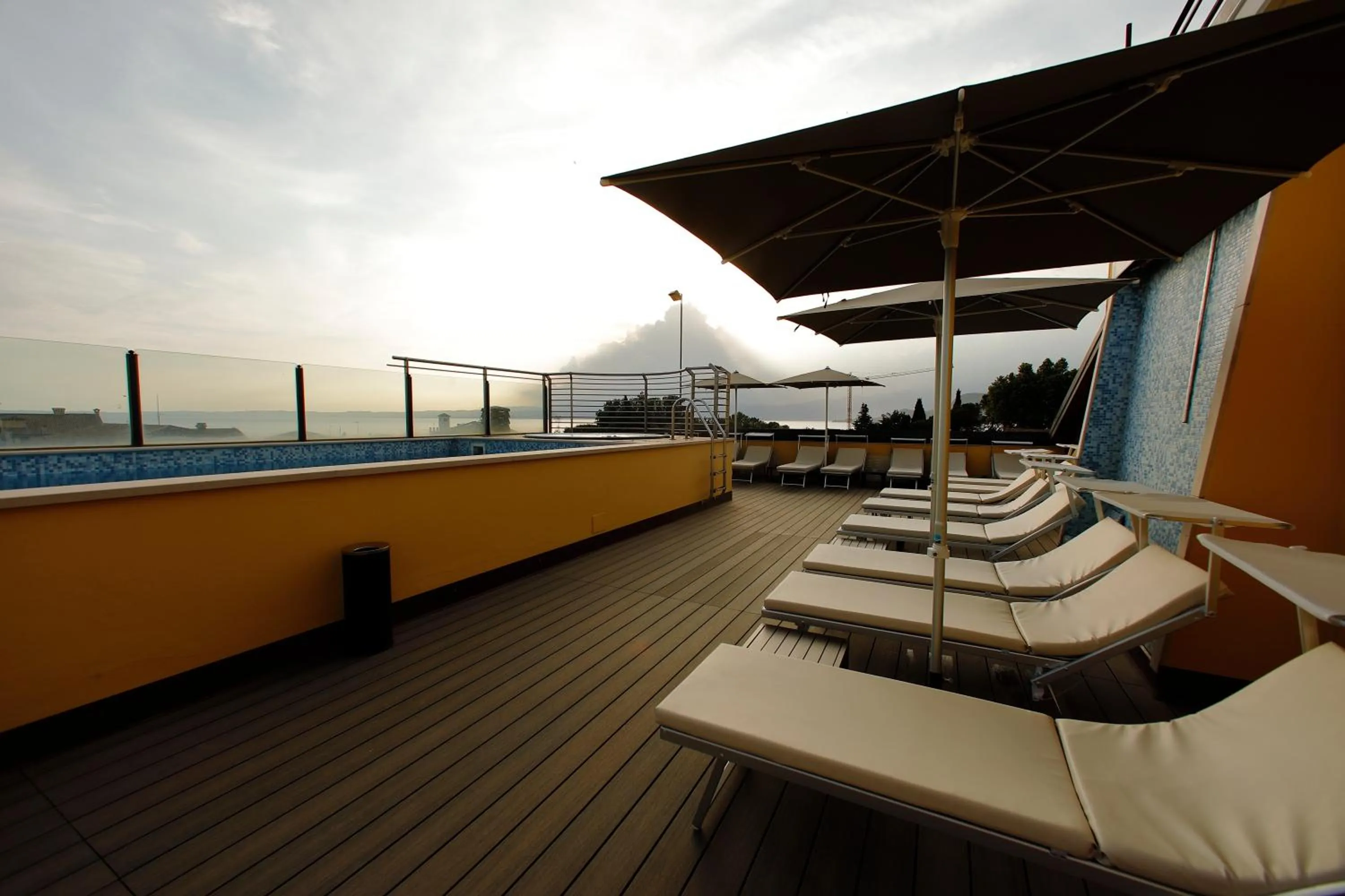 Swimming pool in Hotel Namia by Dori