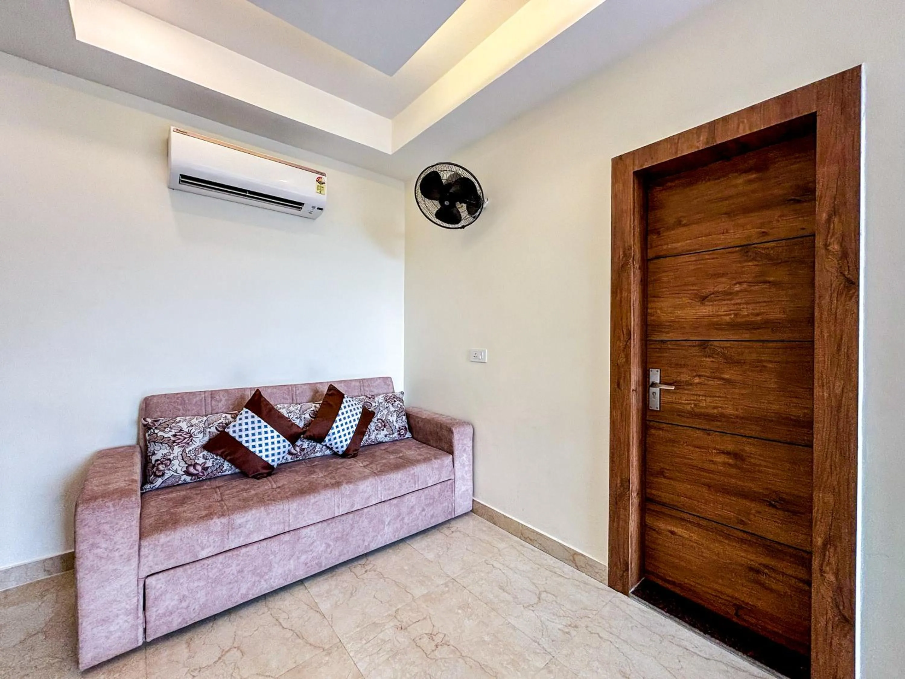 Seating area in Hotel Nirvana Bliss, Behind Parmarth Niketan