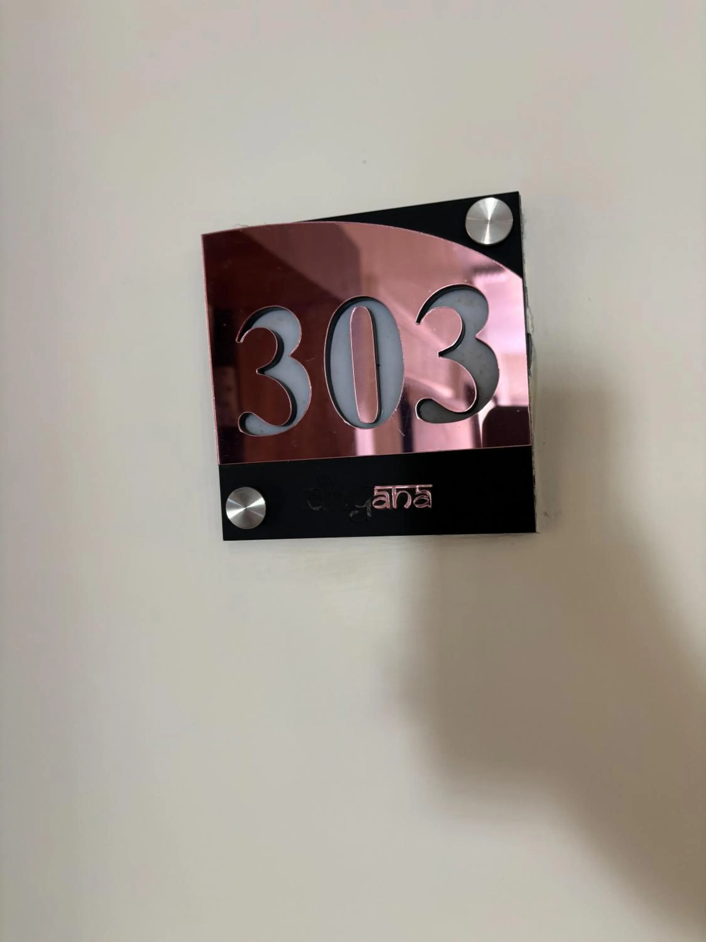 Bedroom in Hotel Nirvana Bliss, Behind Parmarth Niketan