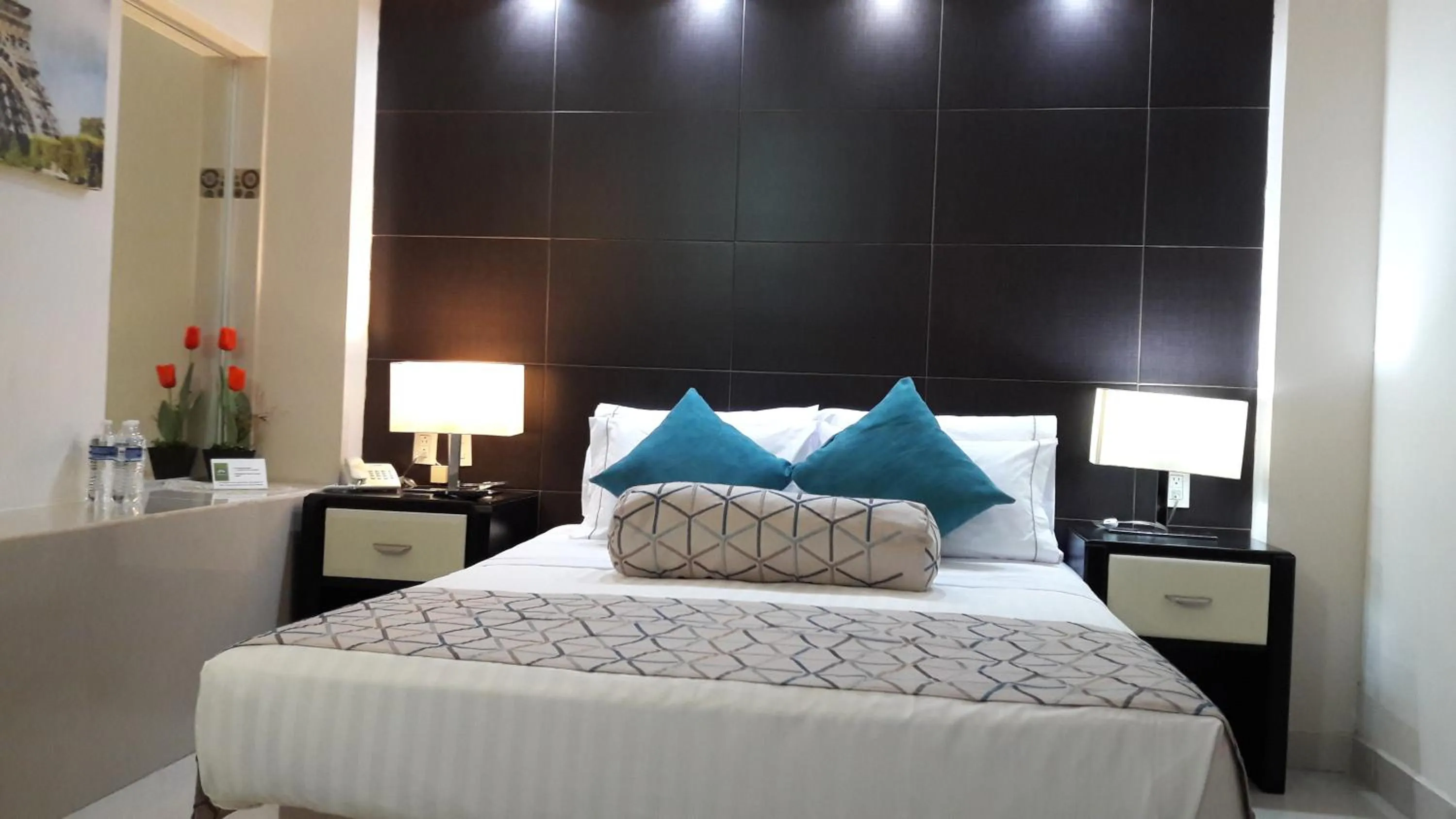 Decorative detail, Bed in Hotel La Torre San Francisco