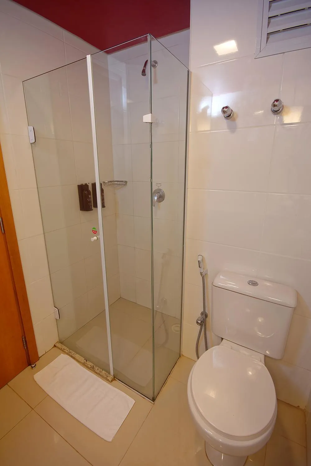 Bathroom in Golden Tower Express Franca by Fênix Hotéis