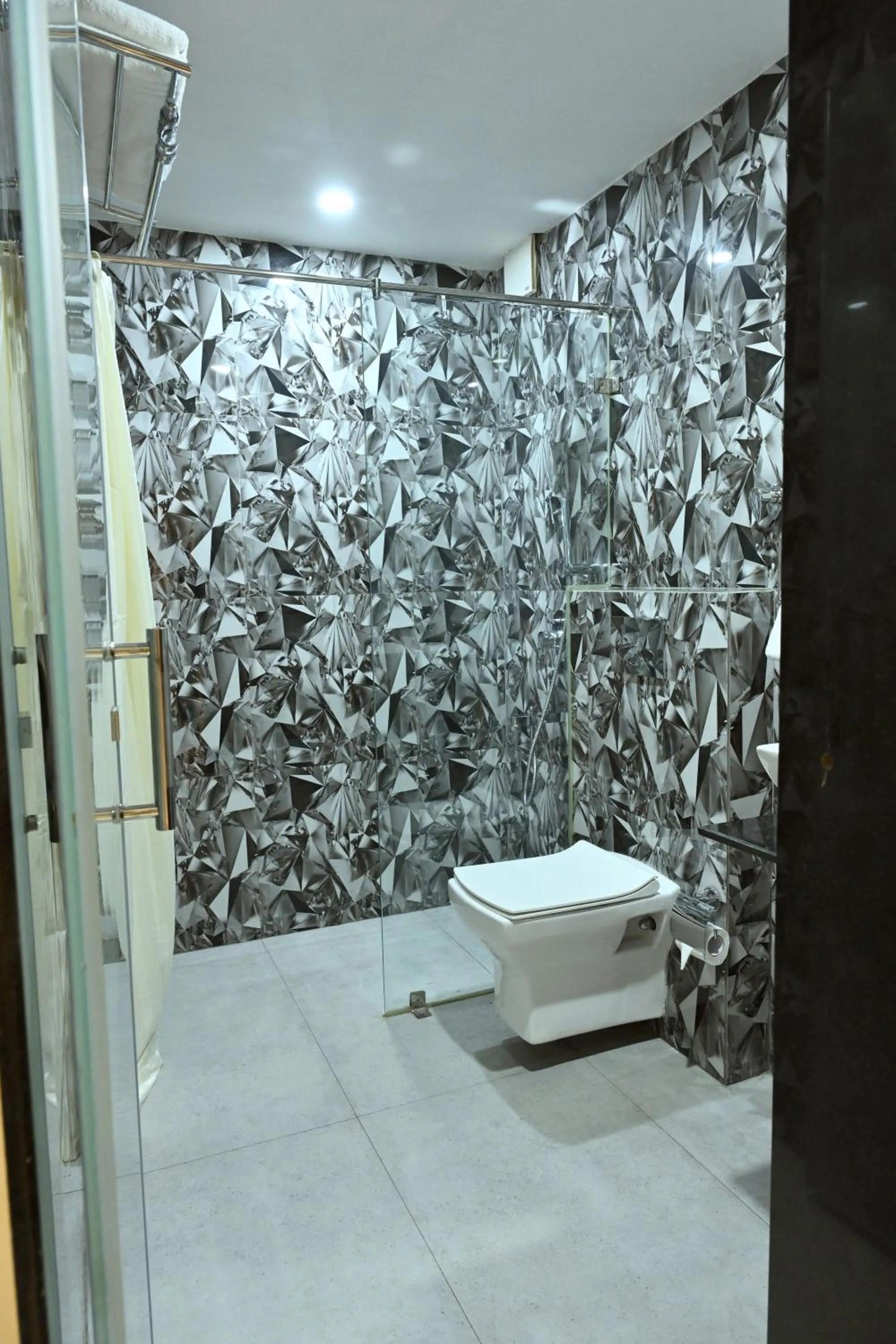 Bathroom in Hotel Trax International