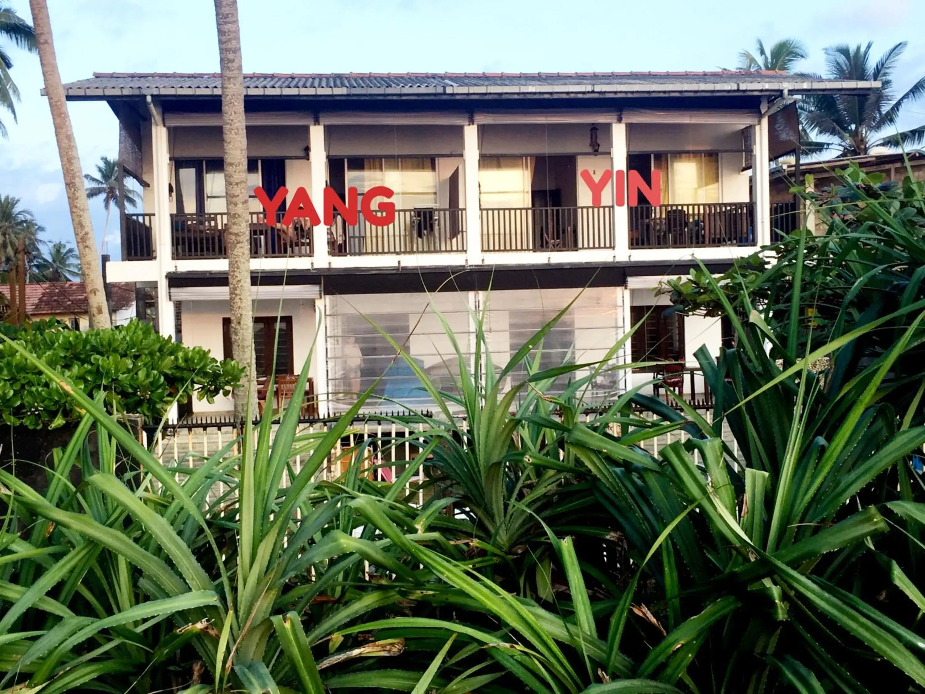Beach Villa Yang near Hikkaduwa, with Pool and Cook - Semi-detached House Beach Villa Yang near Hikkaduwa, with Pool and Cook - Semi-detached House