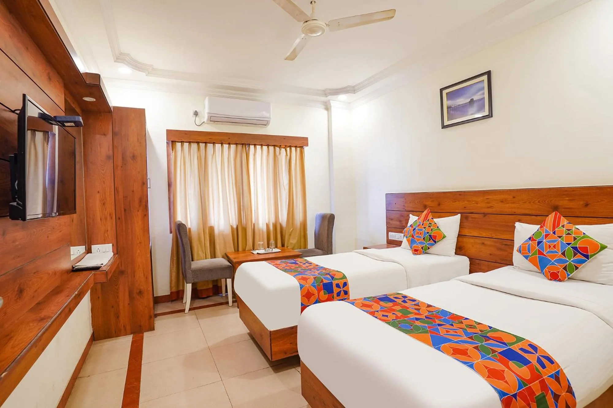 Bed in FabHotel Savi Inn - Nr Mantri Square Mall