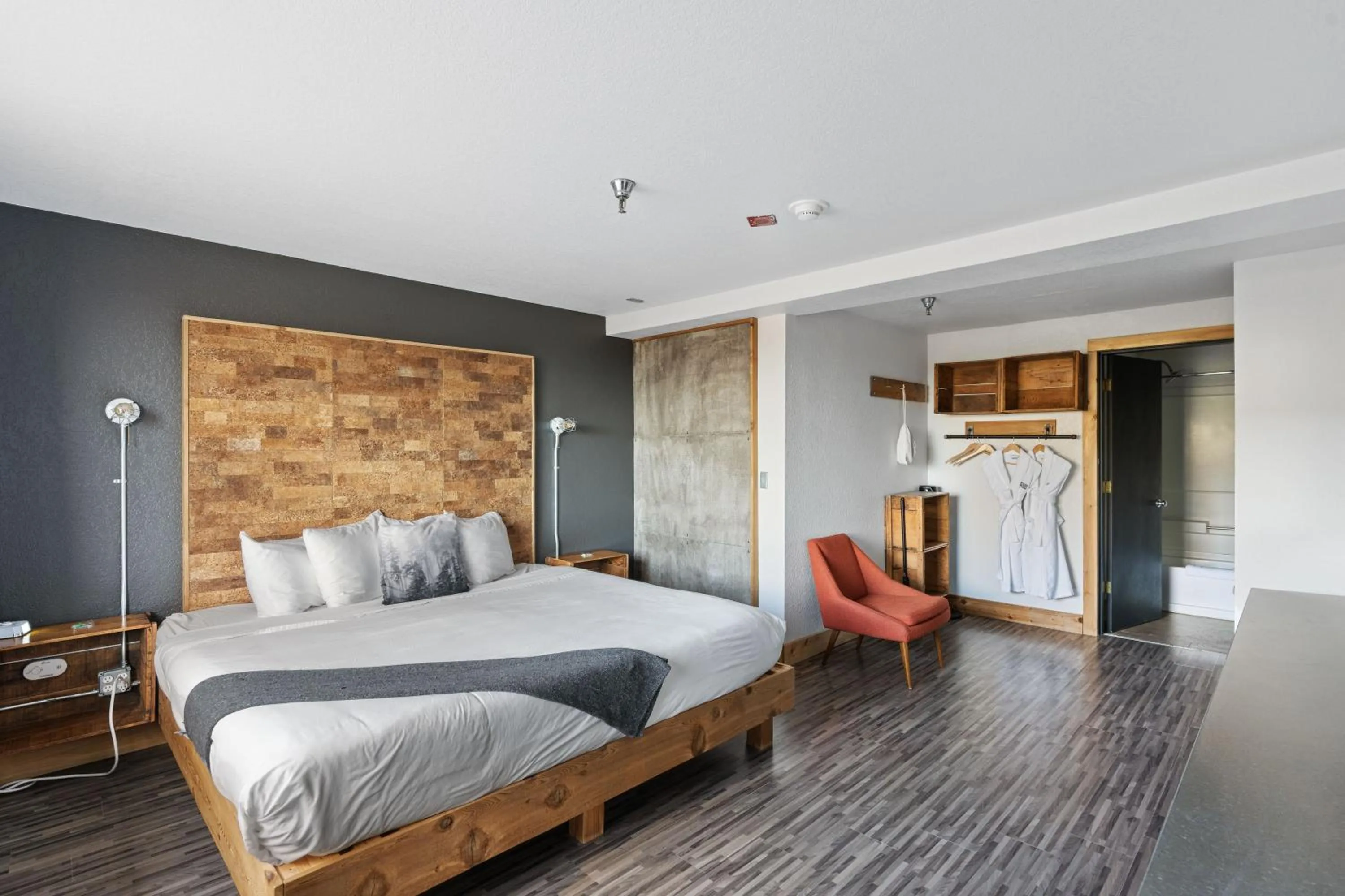 Bedroom, Bed in Adrift Hotel