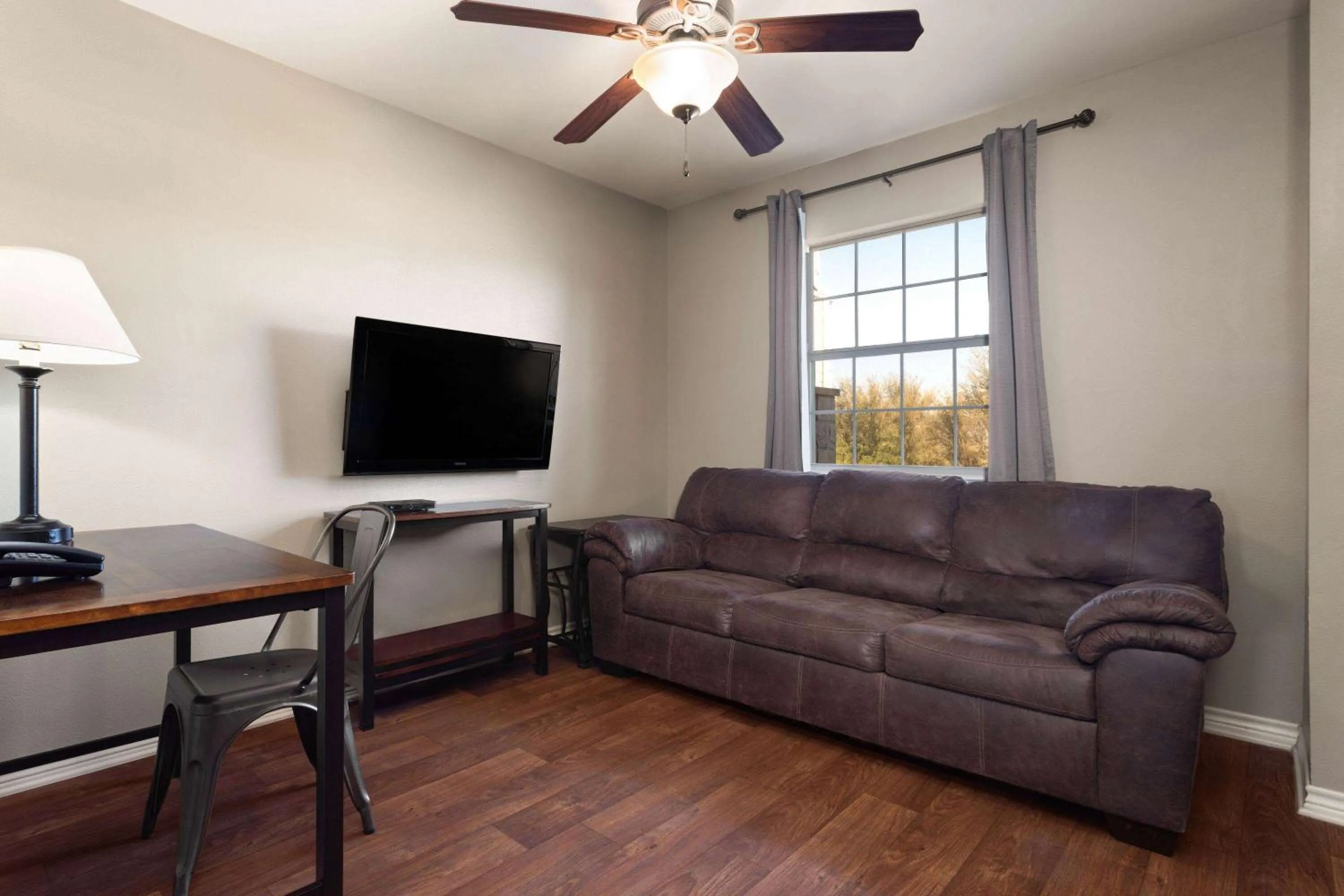 TV and multimedia in Eagle's Den Three Rivers Texas a Travelodge by Wyndham