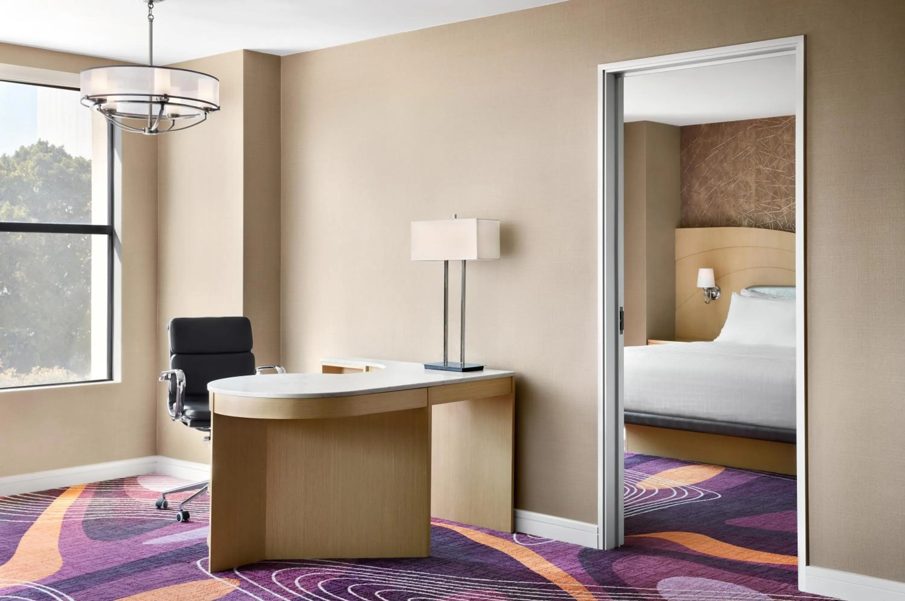 Photo of the whole room, Bed in Pasadena Hotel & Pool