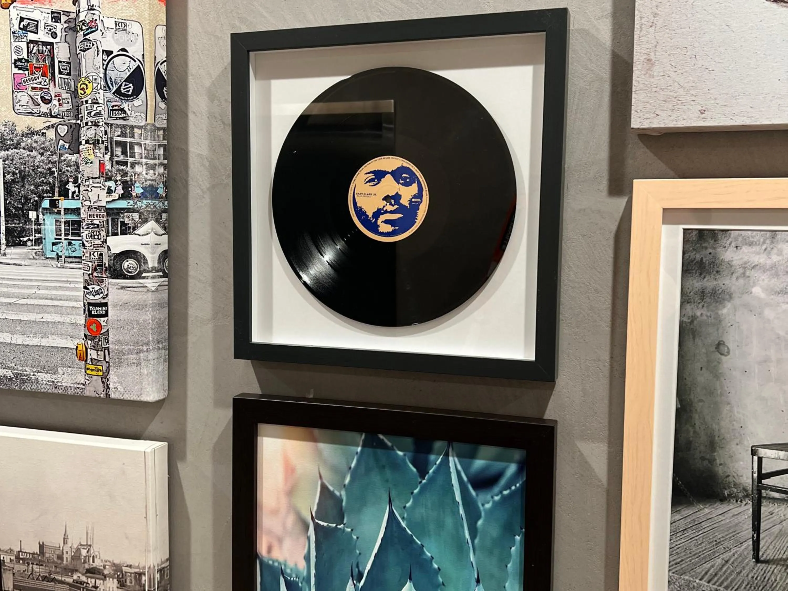 Decorative detail in Hampton by Hilton East Austin - near UT and Capitol