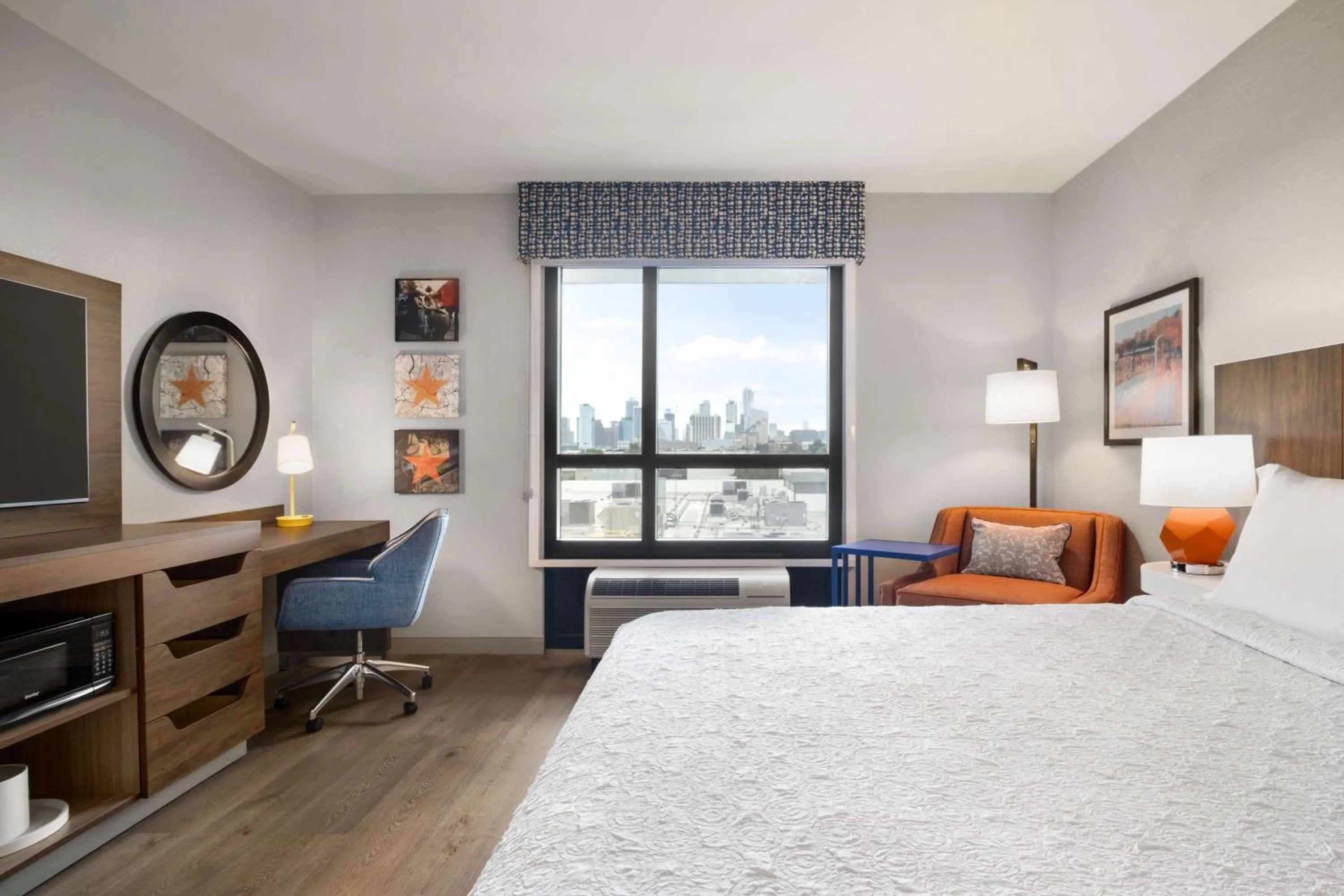 Bedroom, Bed in Hampton by Hilton East Austin - near UT and Capitol