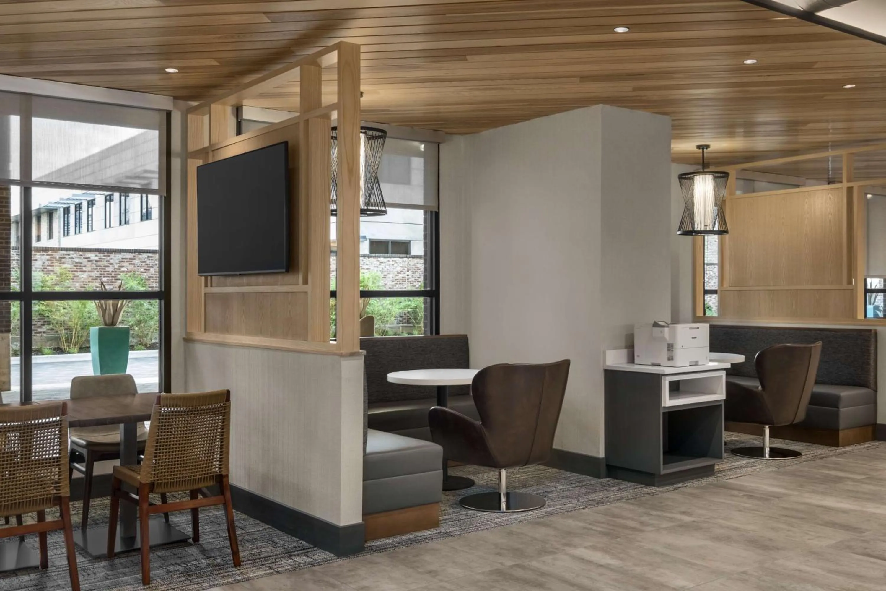 Business facilities in Hampton by Hilton East Austin - near UT and Capitol