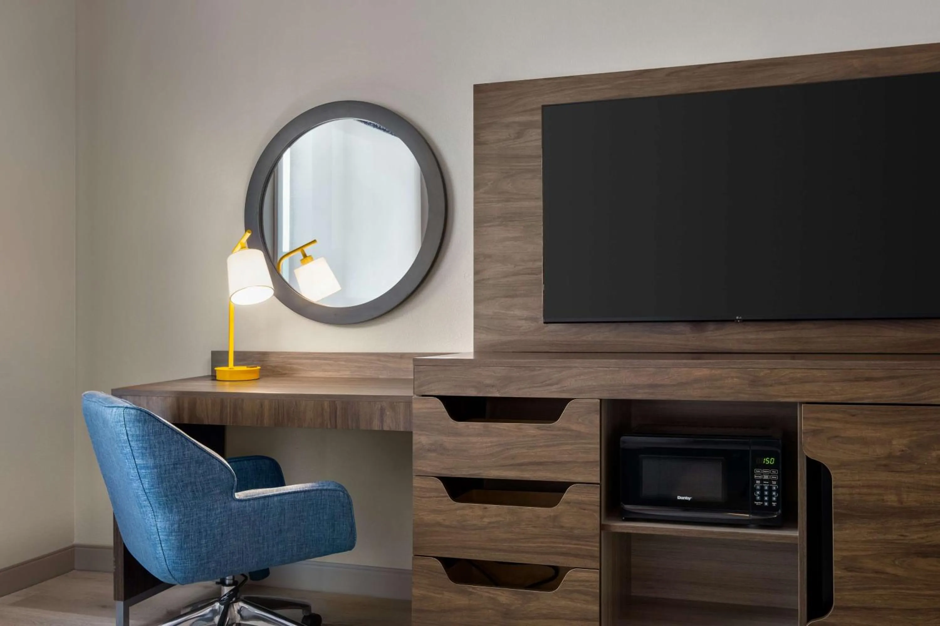 TV and multimedia in Hampton by Hilton East Austin - near UT and Capitol