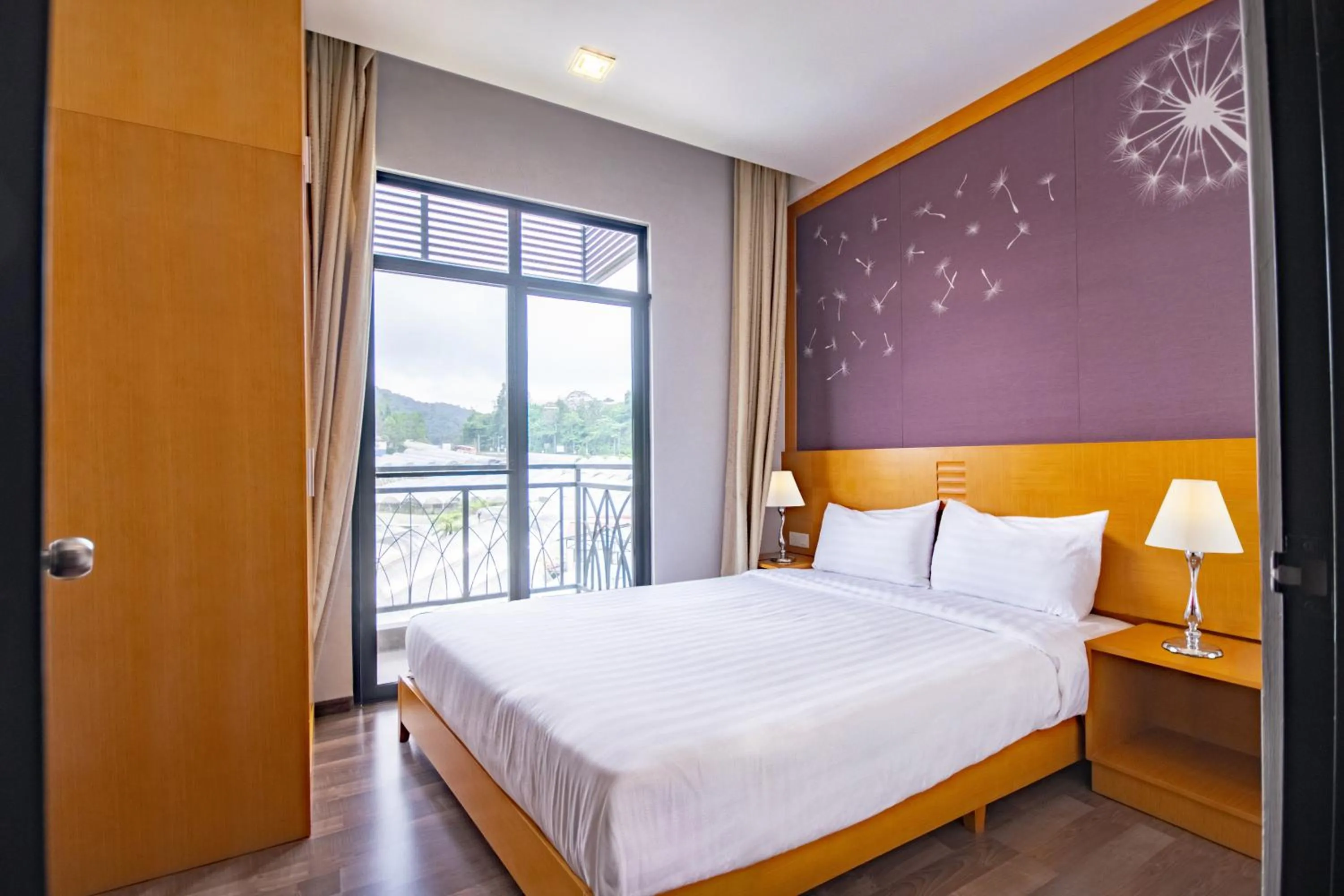 Bed in Nova Highlands Hotel