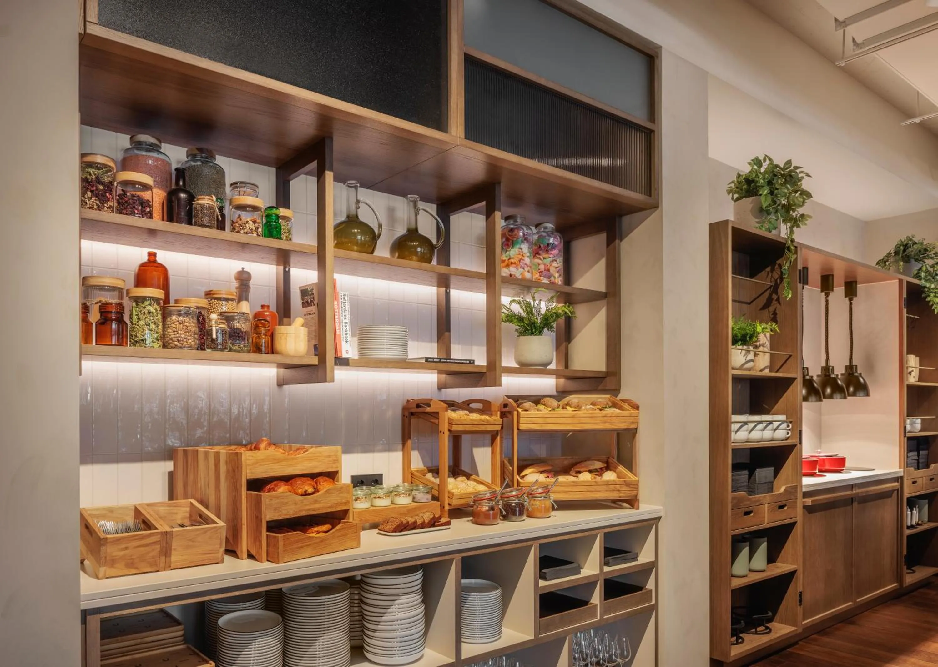 Breakfast in The Usual Rotterdam