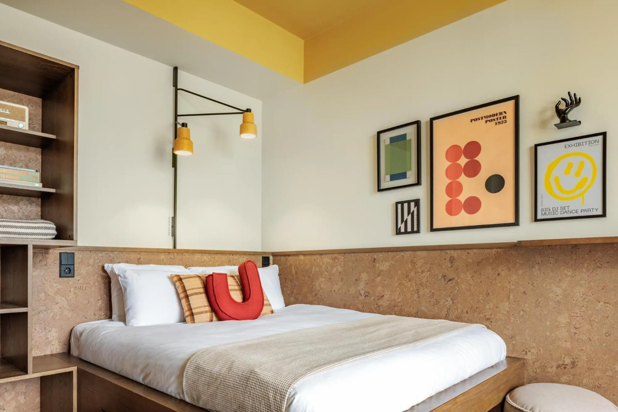 Bedroom, Bed in The Usual Rotterdam