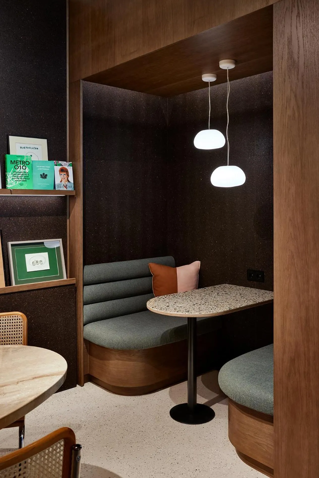 Seating area in The Usual Rotterdam