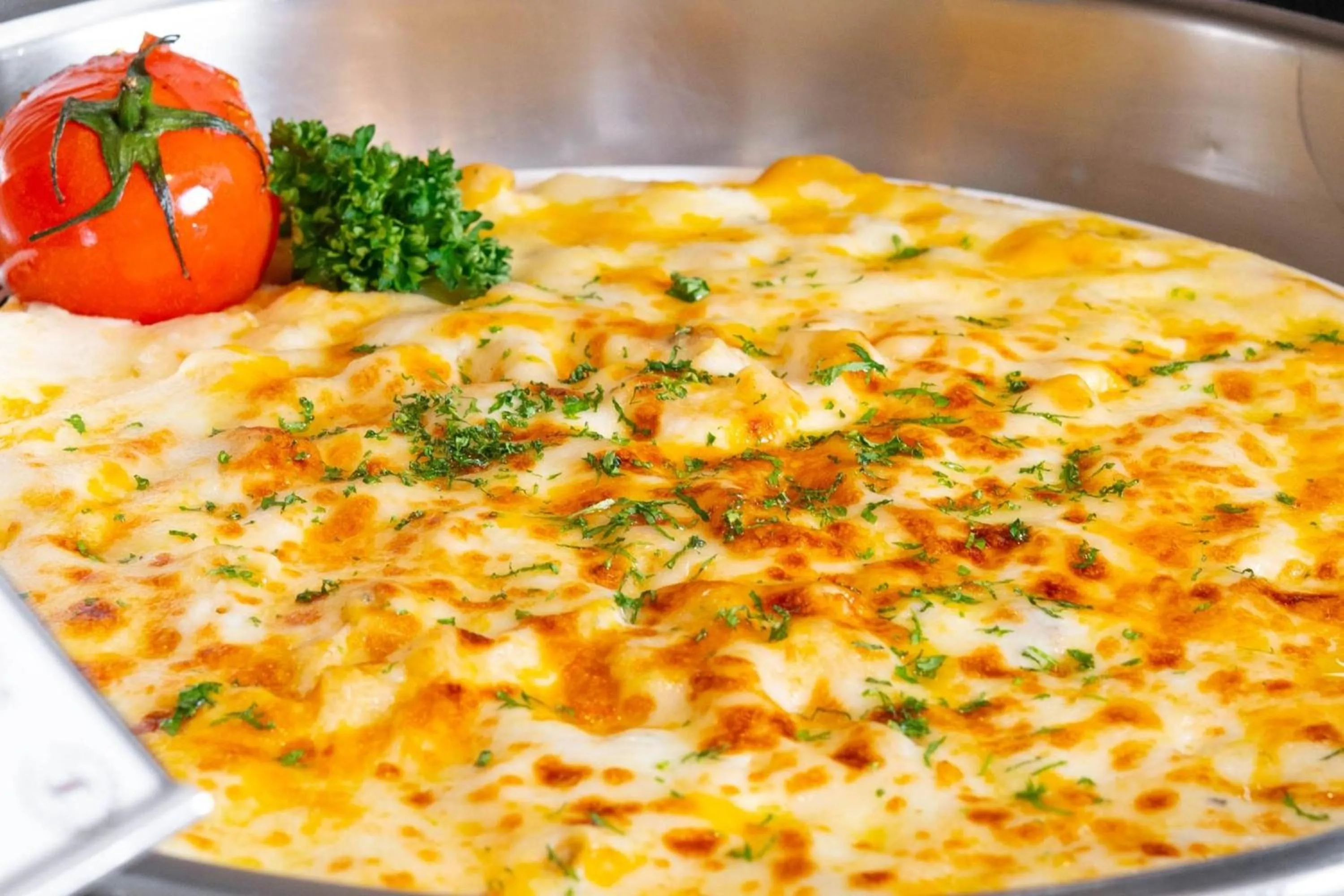 Food in Sheraton Khalidiya Hotel