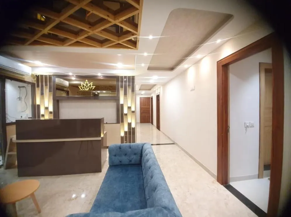 Living room in HOTEL SCARLET