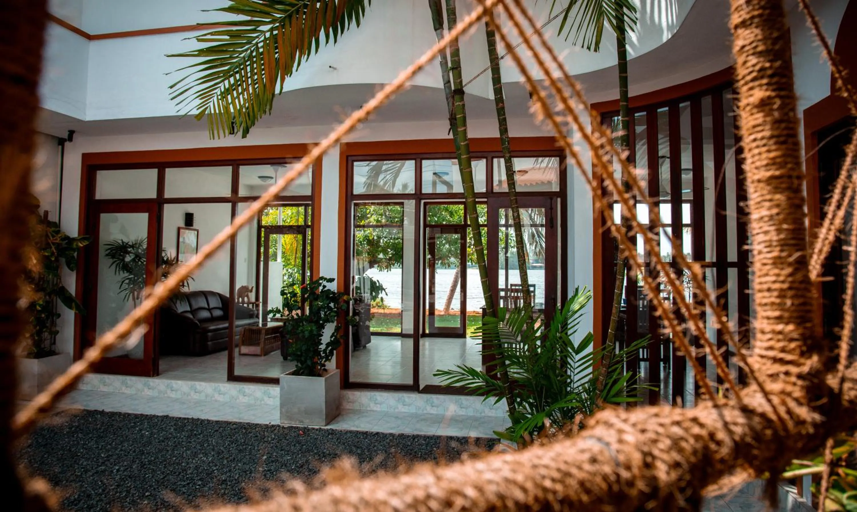 Day in Riverside Inn Fuji