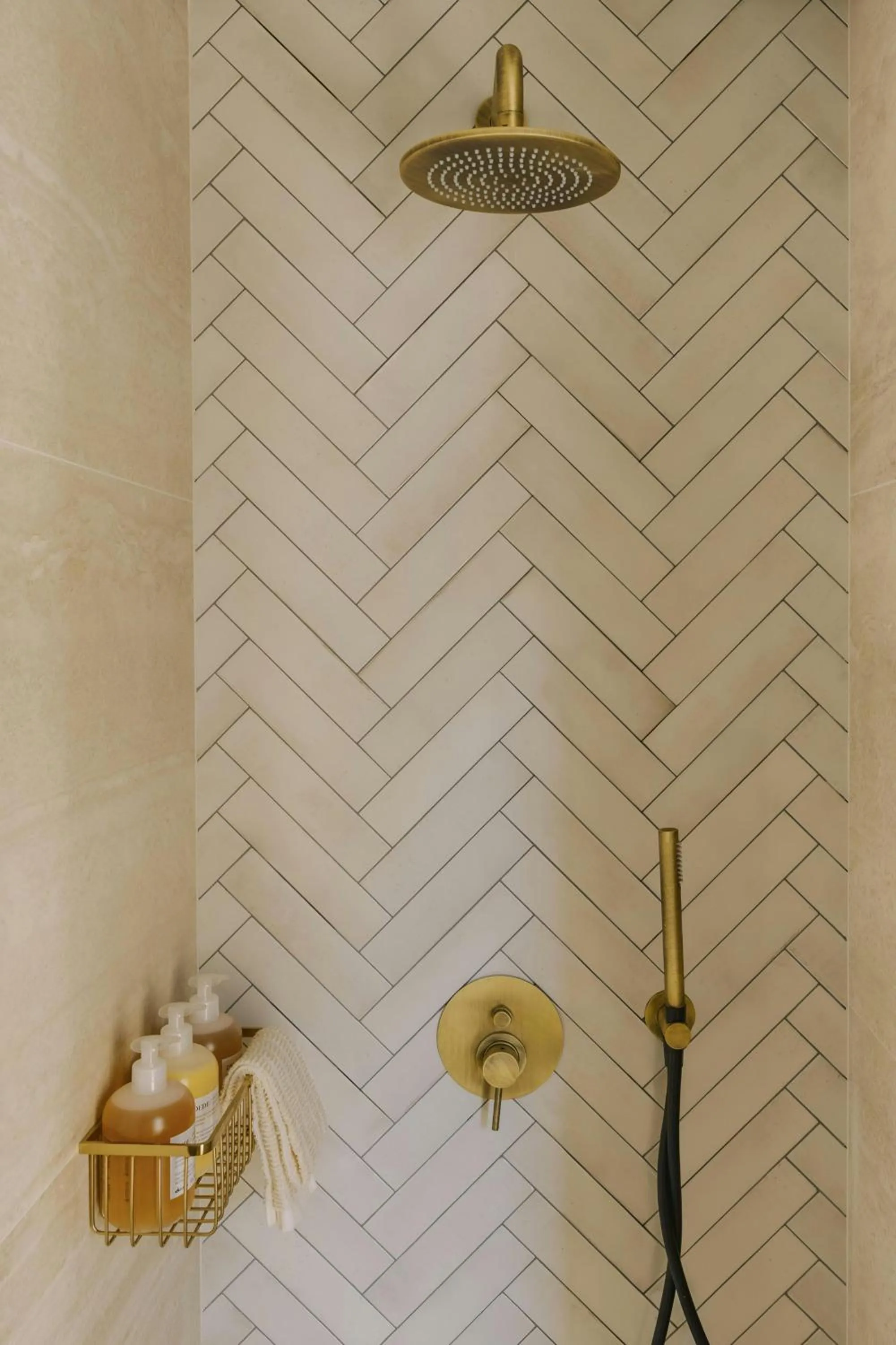 Bathroom in Yelo Mozart Hotel Les Musiciens, Sonder by Marriott Bonvoy