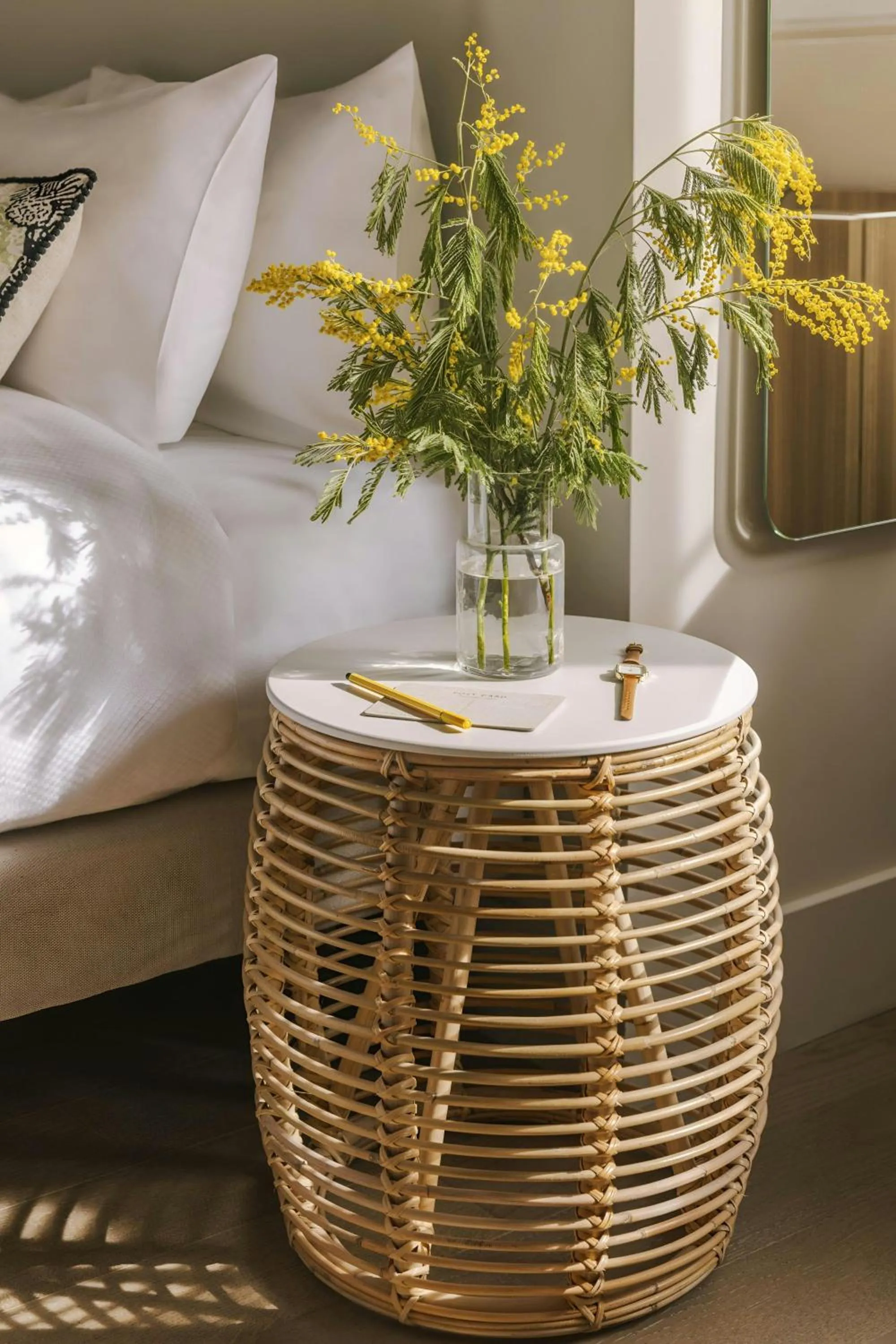 Bedroom, Bed in Yelo Mozart Hotel Les Musiciens, Sonder by Marriott Bonvoy