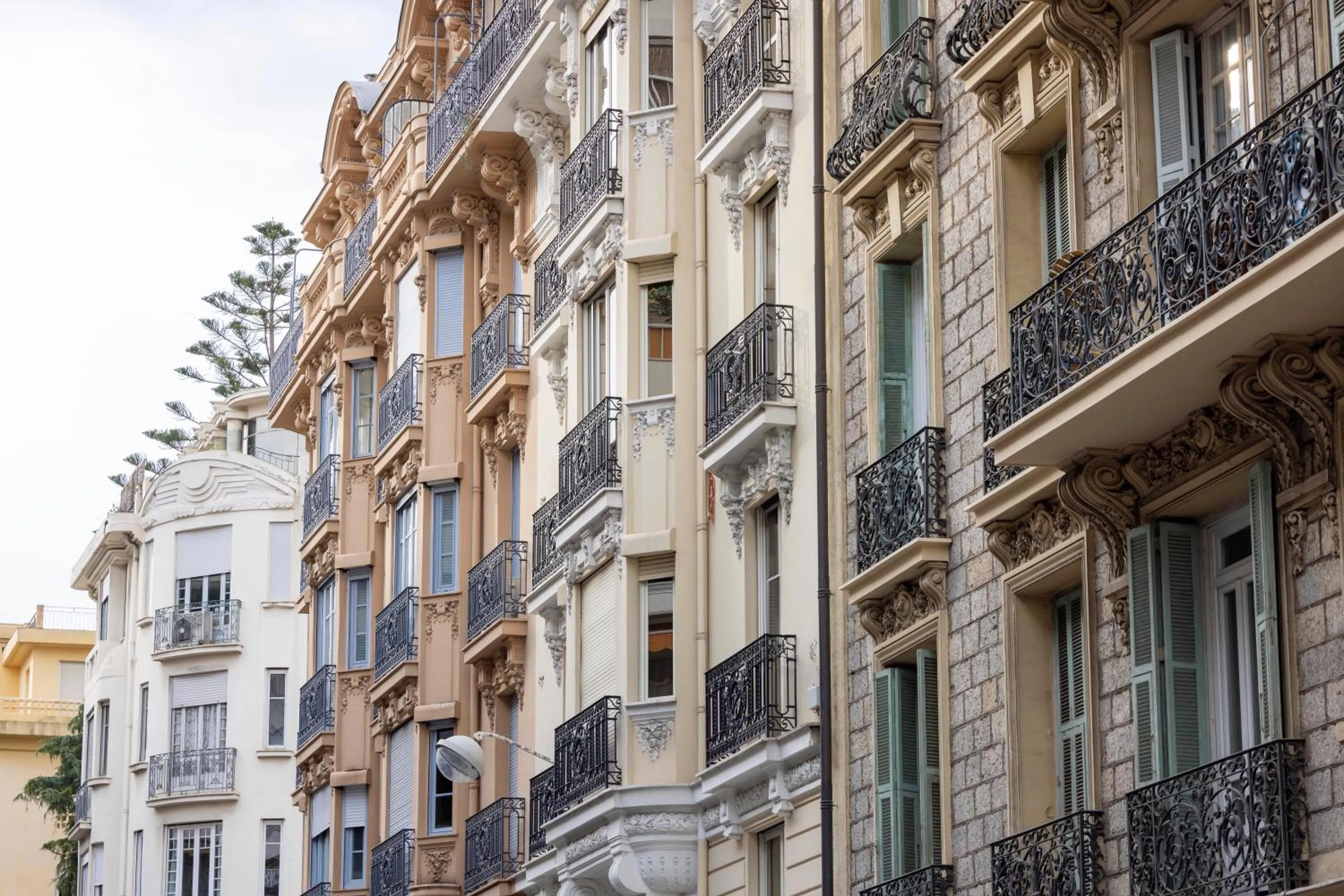 Facade/entrance in Crisol Mozart