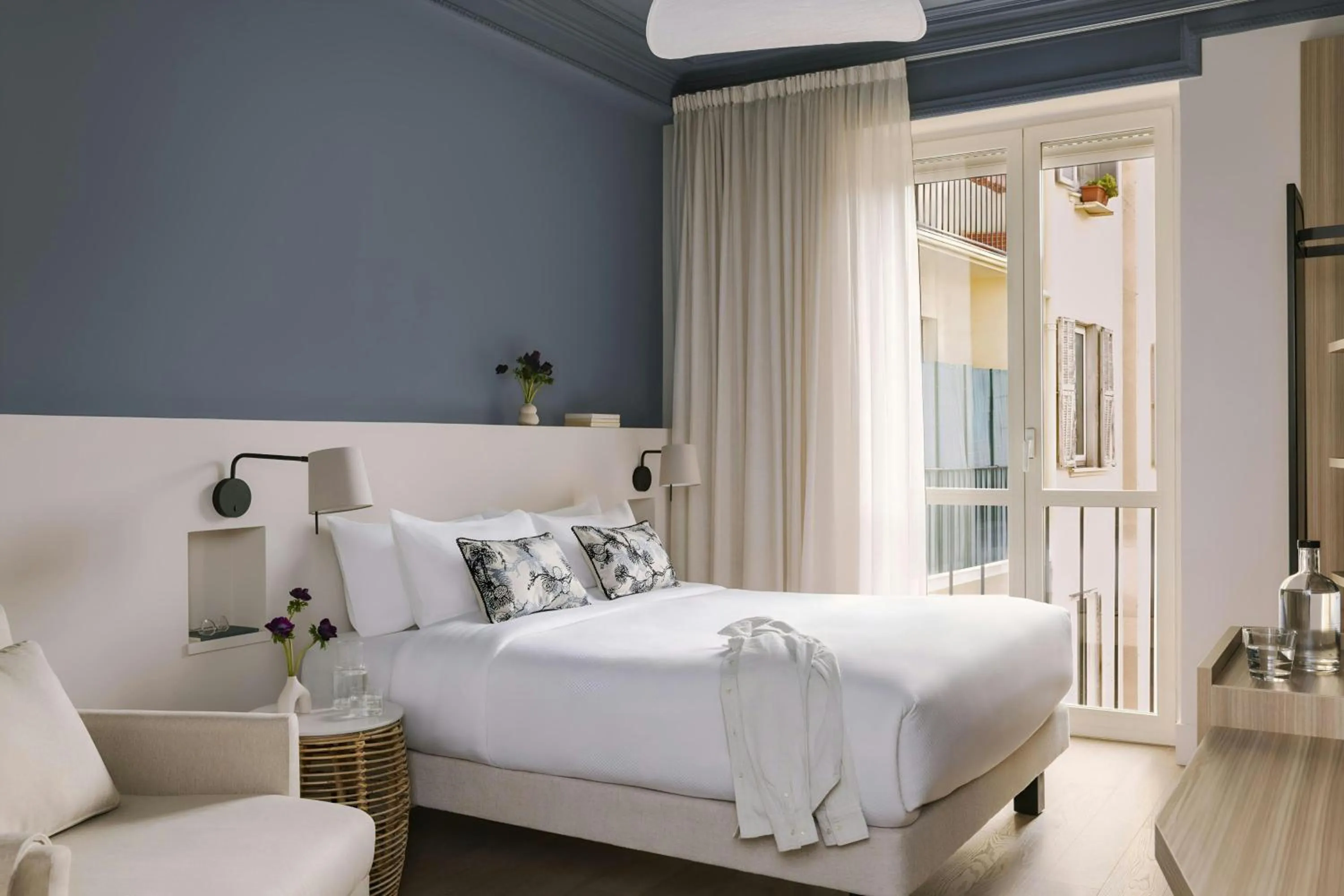 Bedroom, Bed in Yelo Mozart Hotel Les Musiciens, Sonder by Marriott Bonvoy