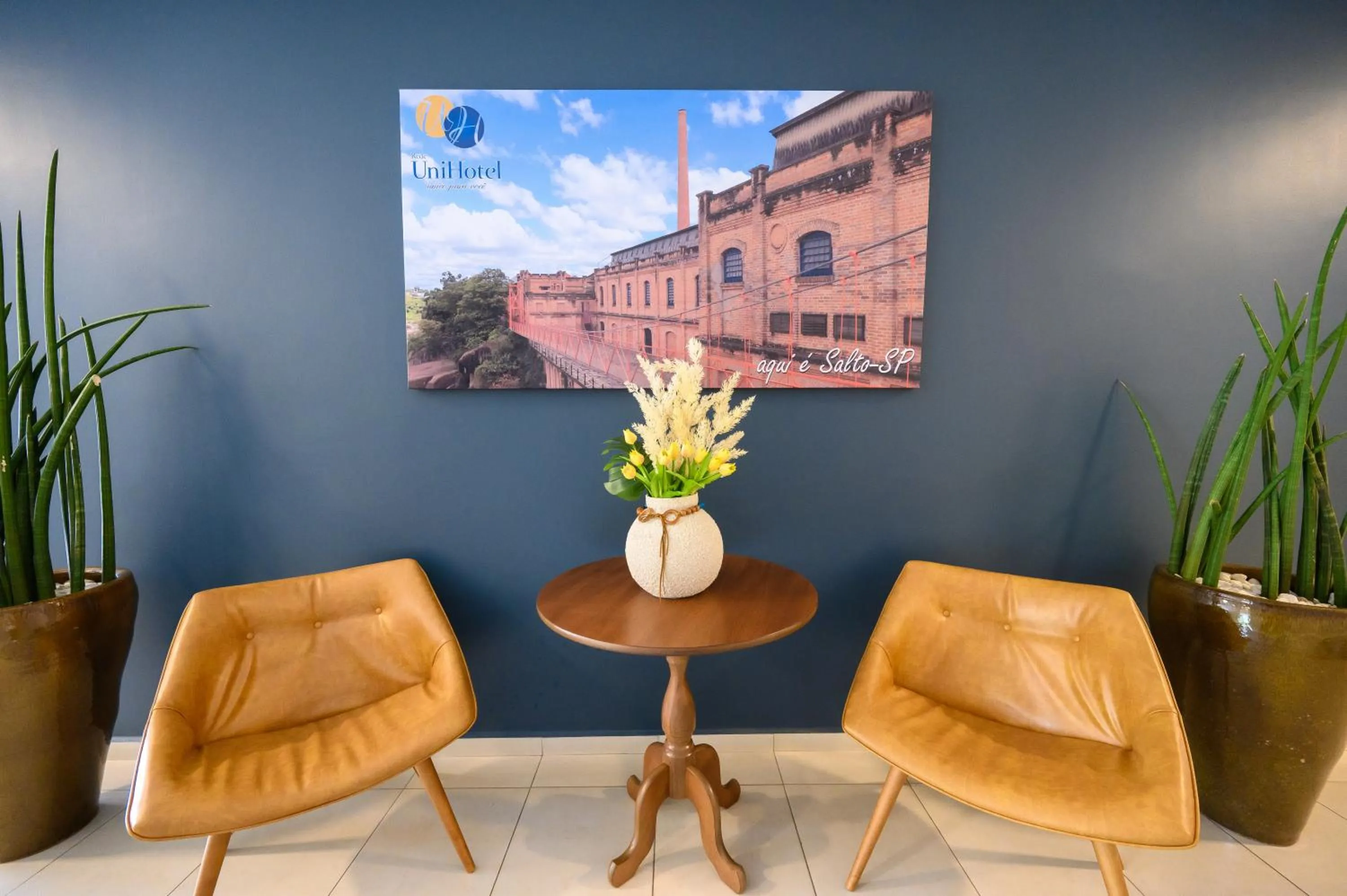 UniHotel Salto